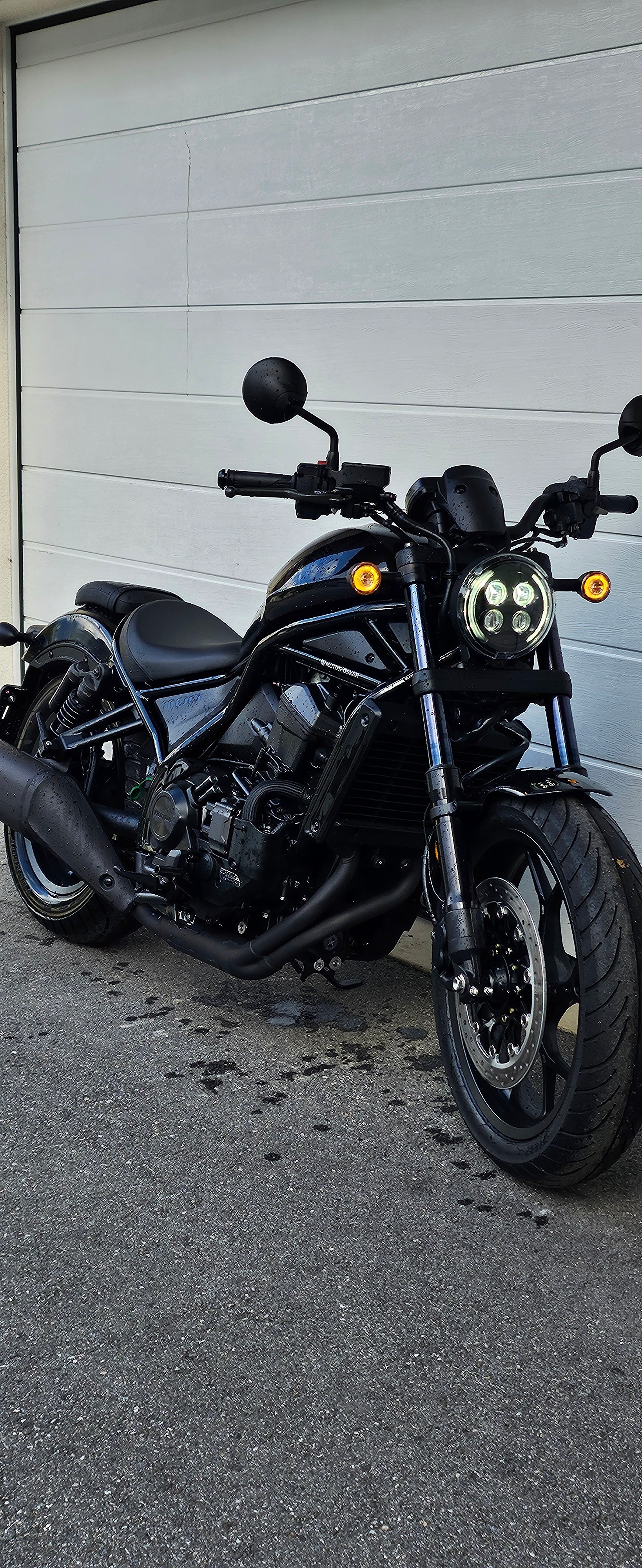 HONDA CMX 1100 DCT Rebel-image-1