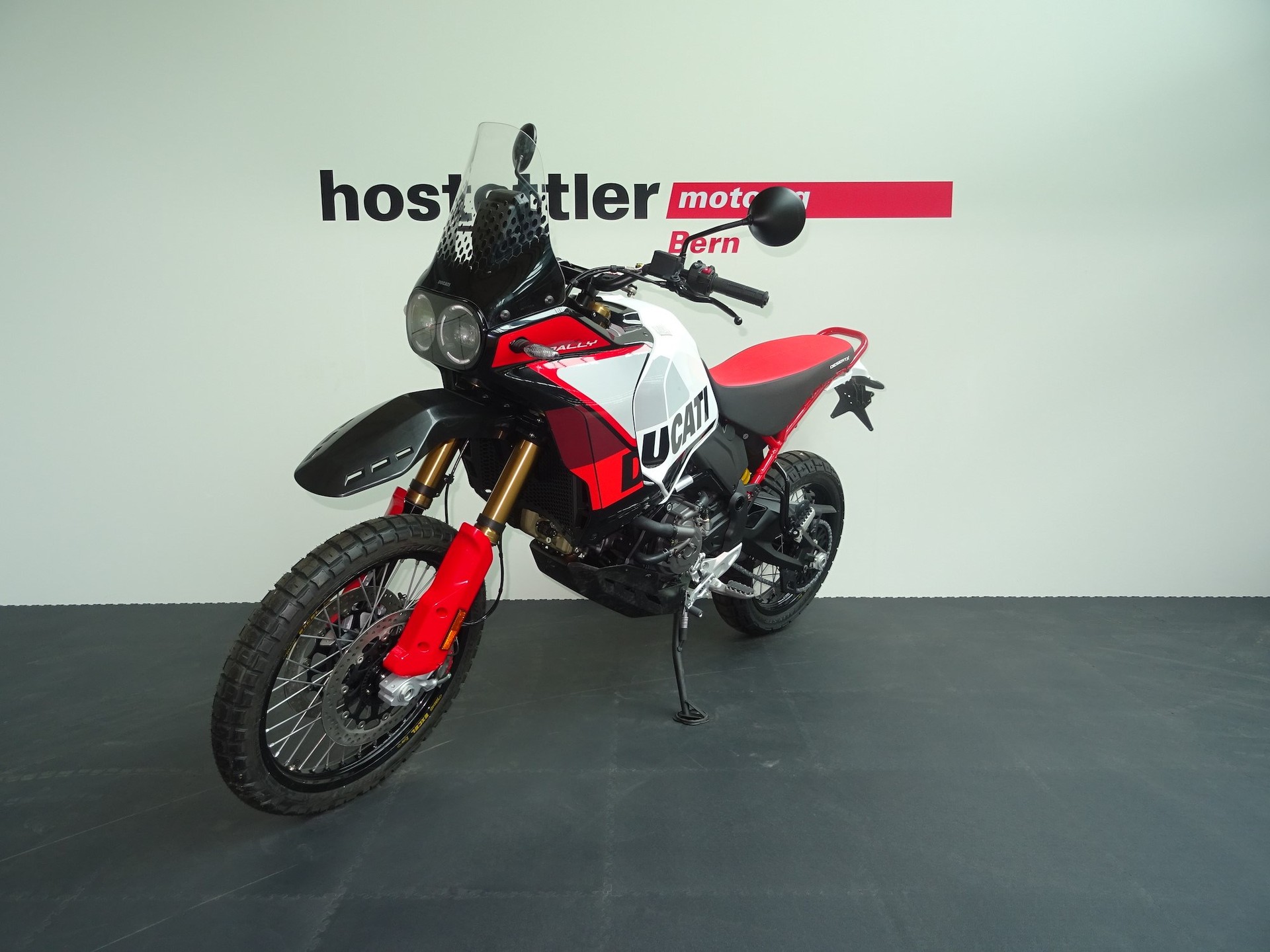 DUCATI DESERT X Rally ABS-showroom-element-3
