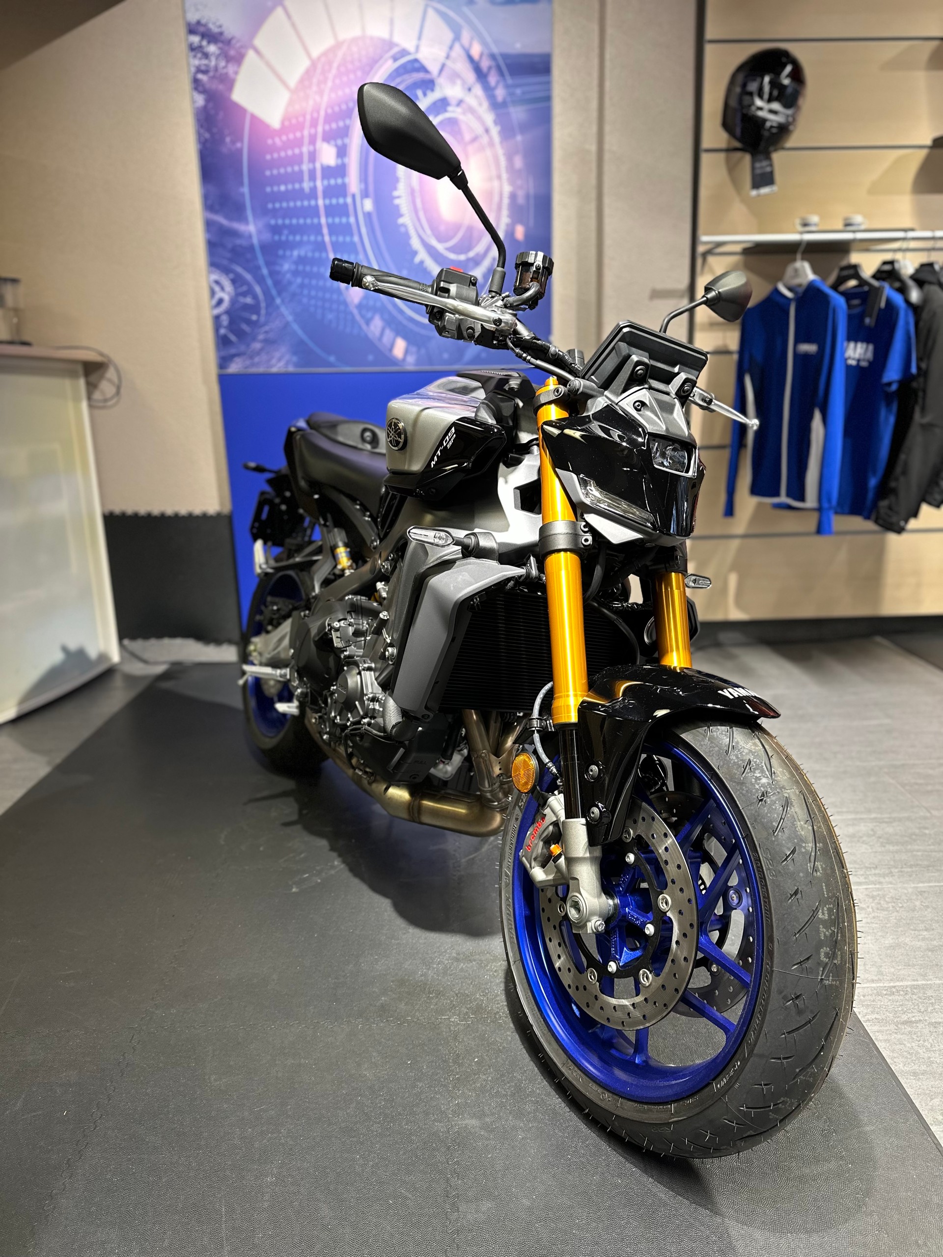 YAMAHA MT-09 SP