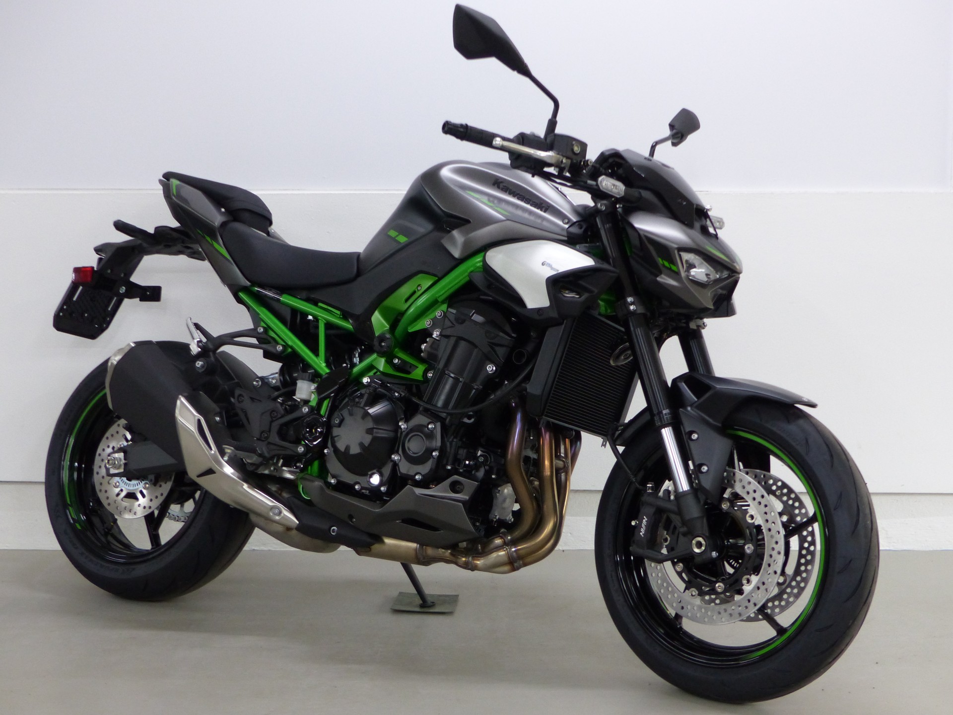 KAWASAKI Z 900 ABS 35kW MY25-showroom-element-1
