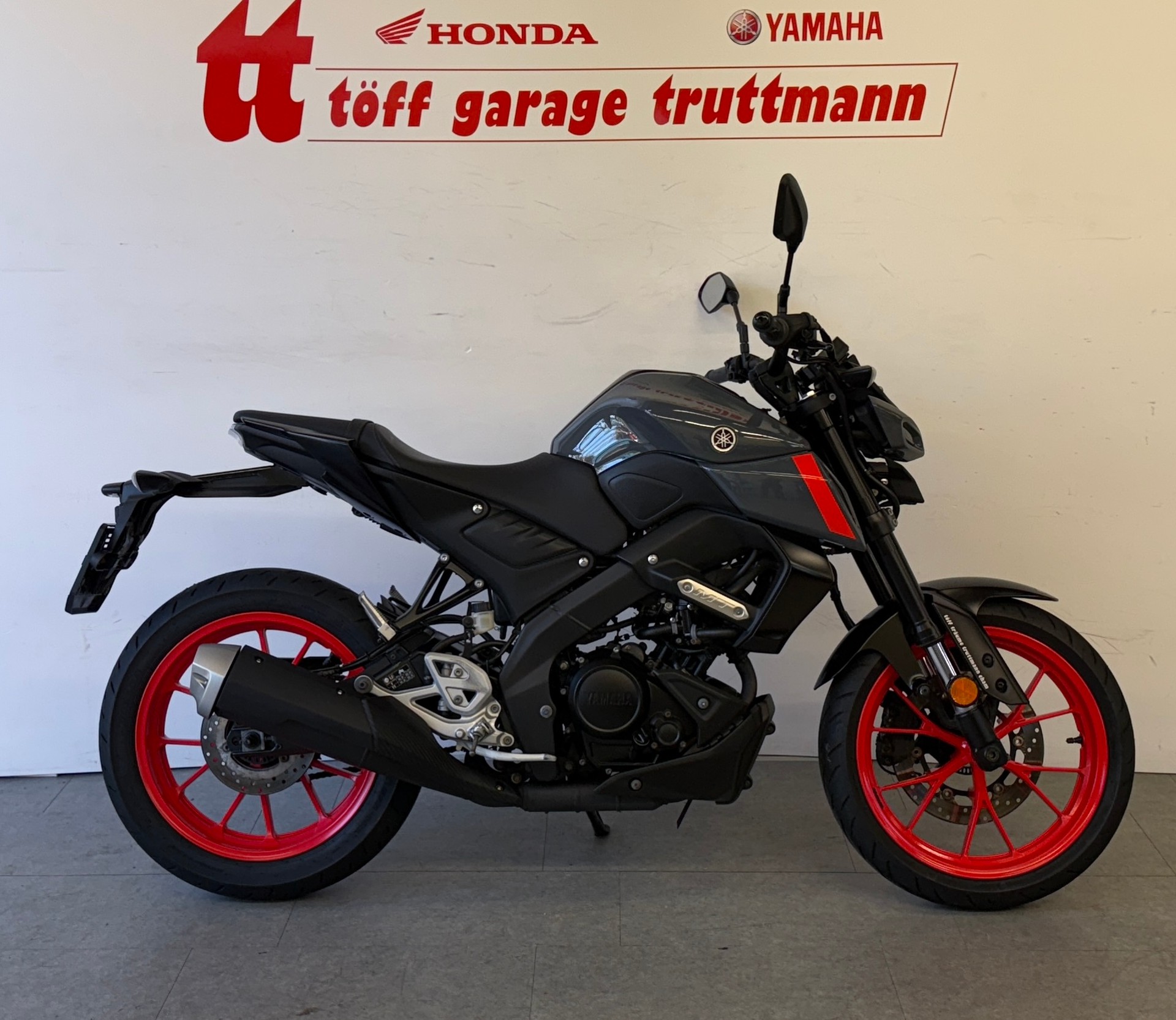 YAMAHA MT-125 ABS