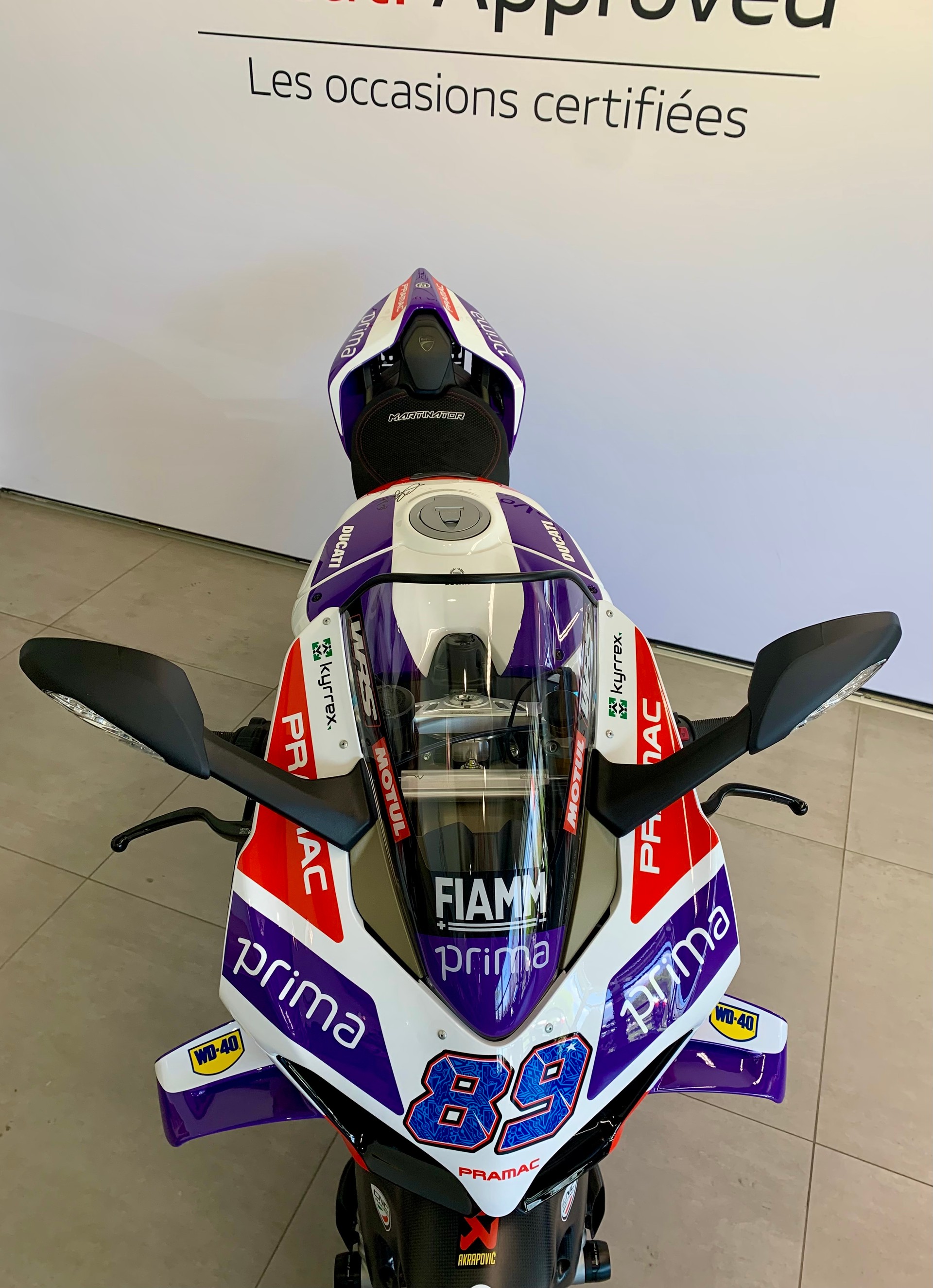 DUCATI Panigale V4 S-showroom-element-3