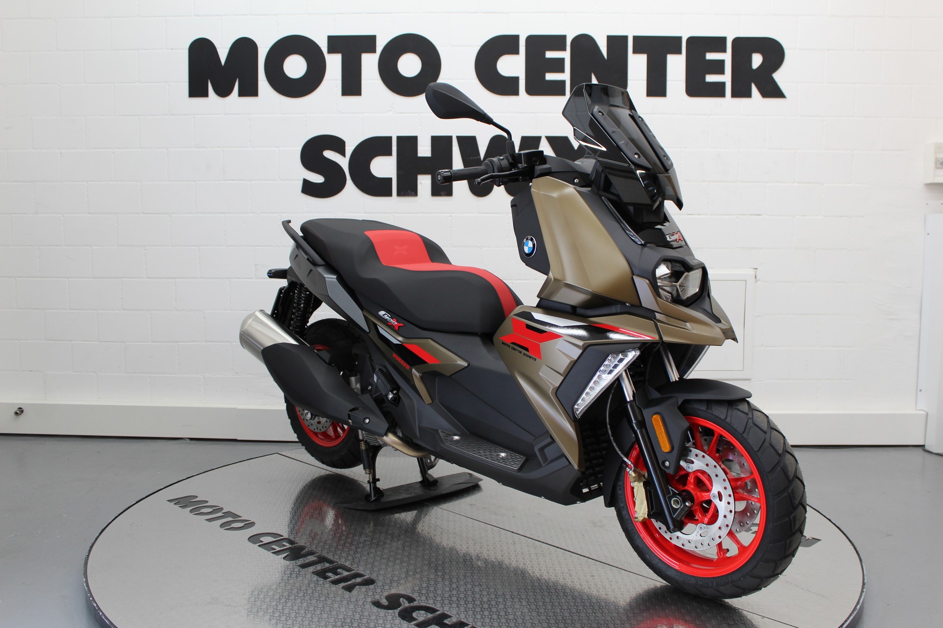 BMW C 400 X-showroom-element-1