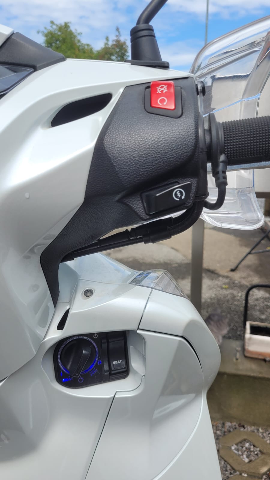 HONDA SH 300 i ABS-image-4
