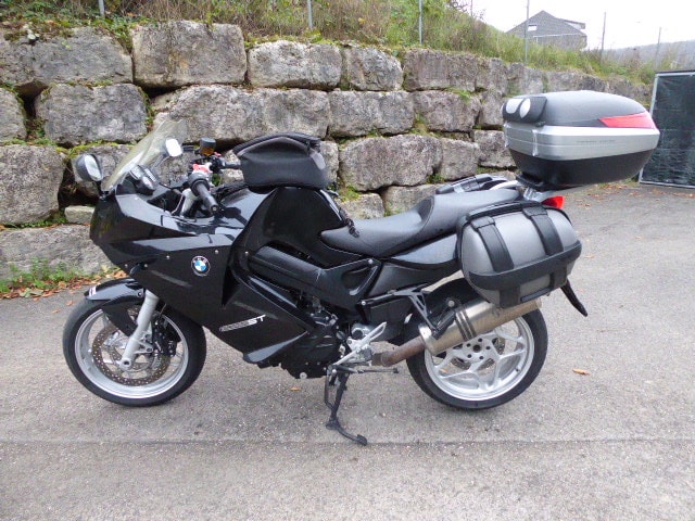 BMW F 800 ST-showroom-element-2