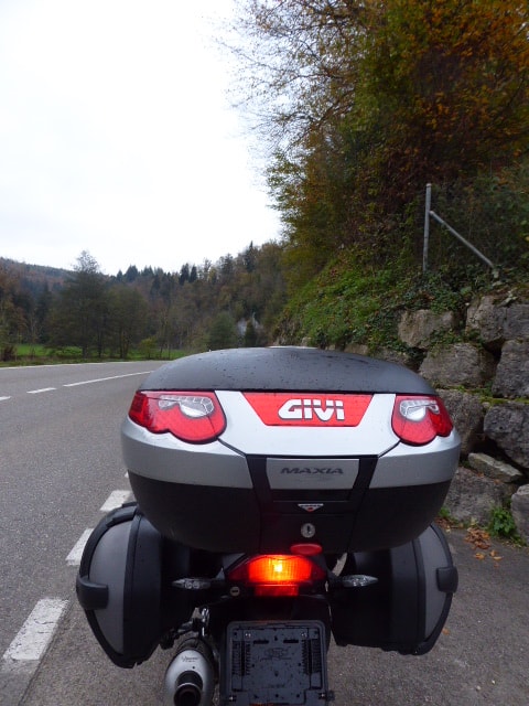 BMW F 800 ST-showroom-element-3