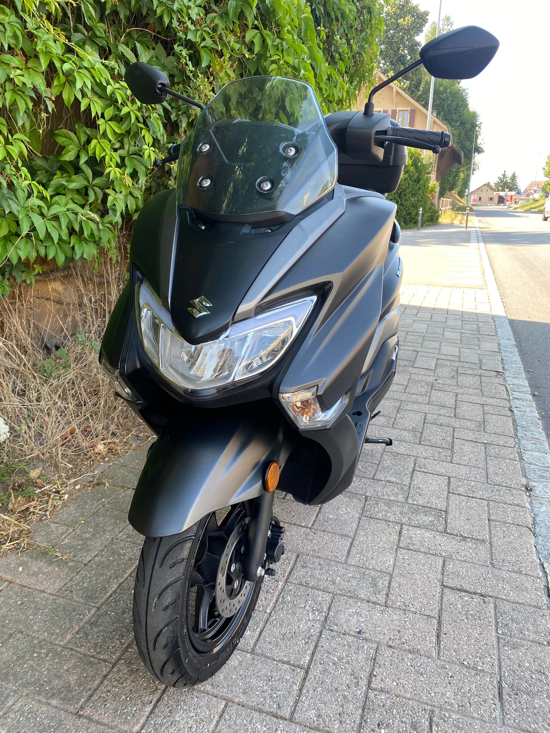 SUZUKI BURGMAN 125-image-3