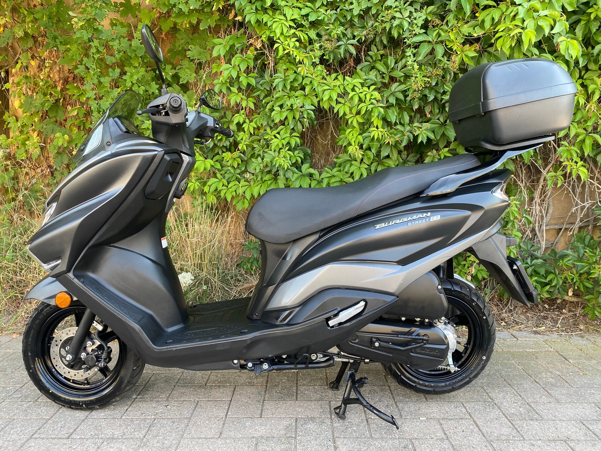 SUZUKI BURGMAN 125-image-5