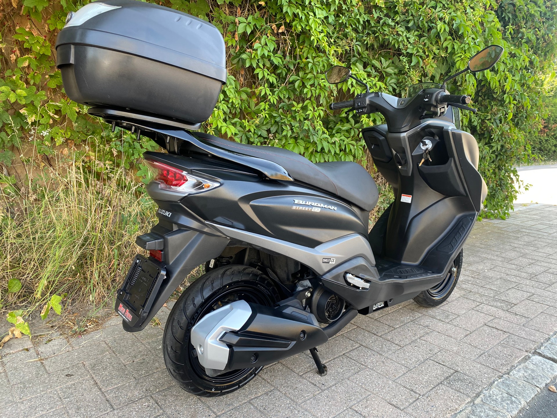 SUZUKI BURGMAN 125-image-9