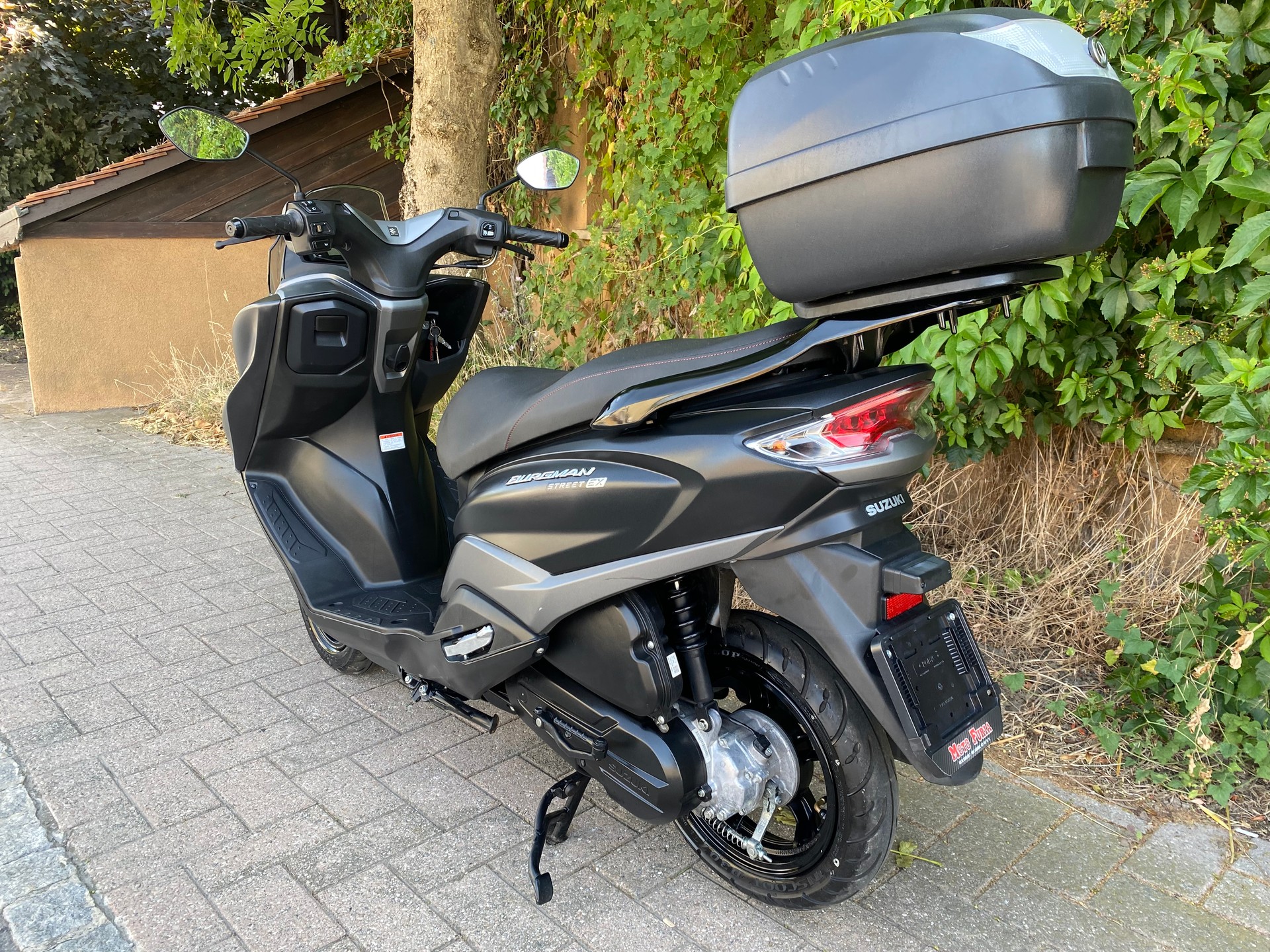 SUZUKI BURGMAN 125-image-6