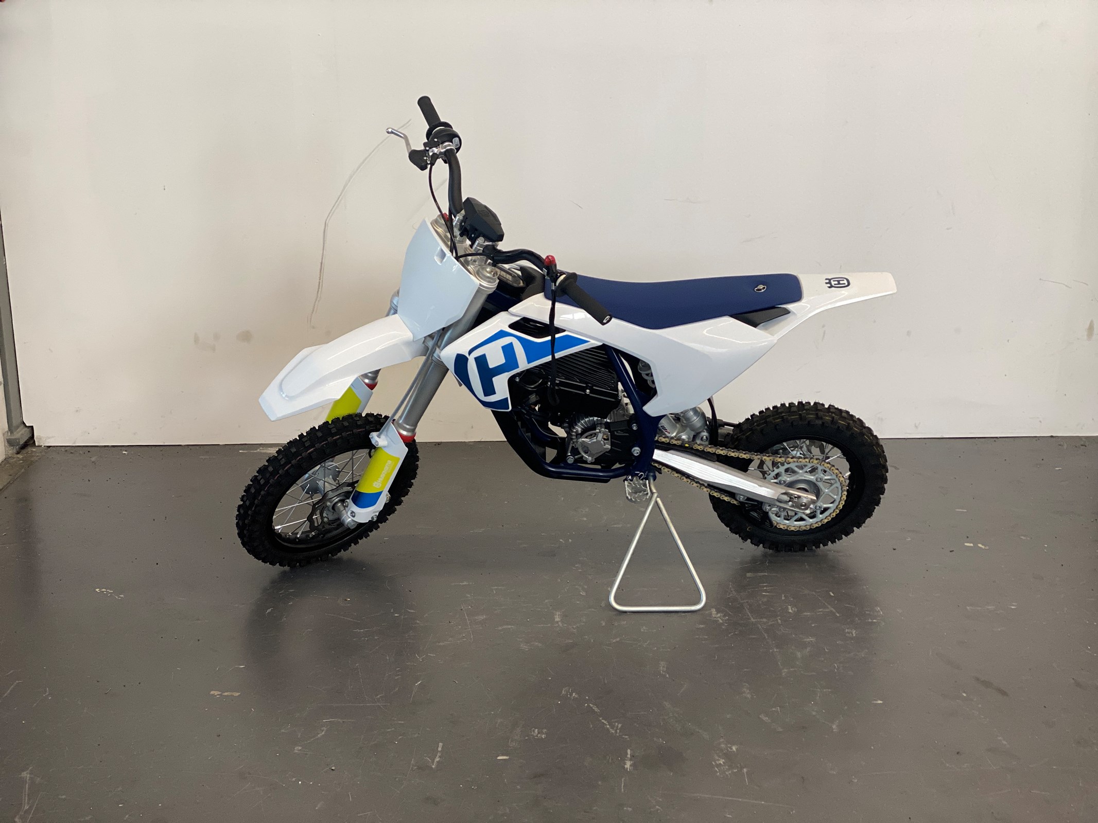 HUSQVARNA EE 3 Elektro (Motocross/Trial)-showroom-element-1