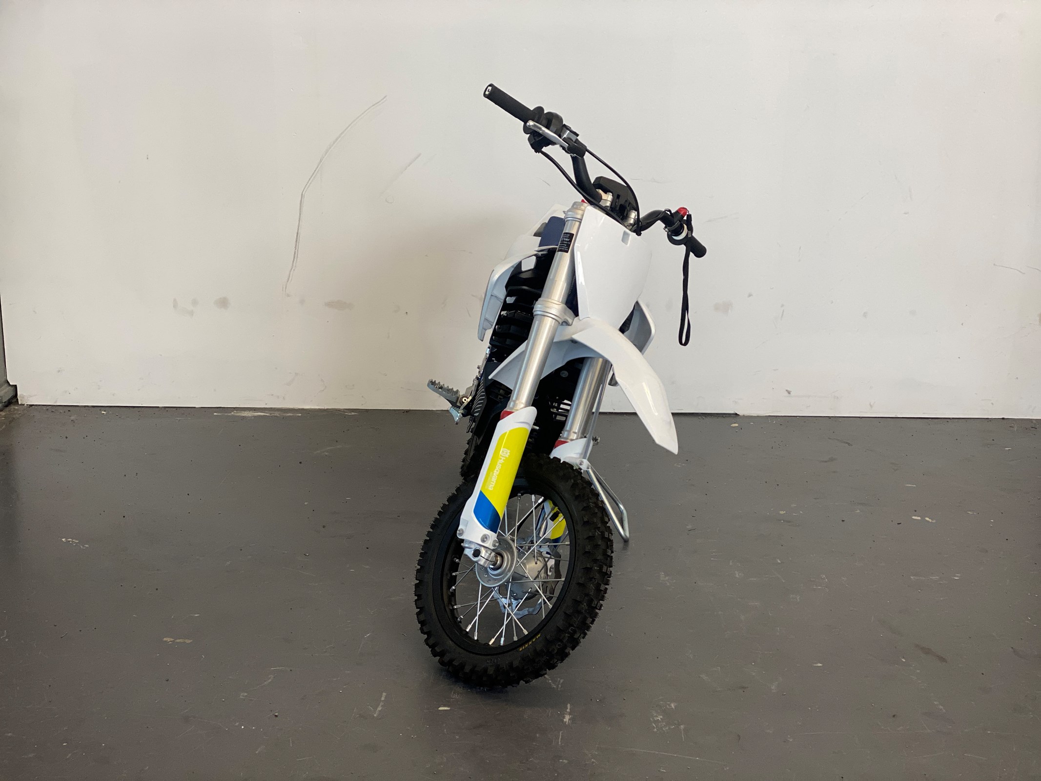 HUSQVARNA EE 3 Elektro (Motocross/Trial)-showroom-element-3