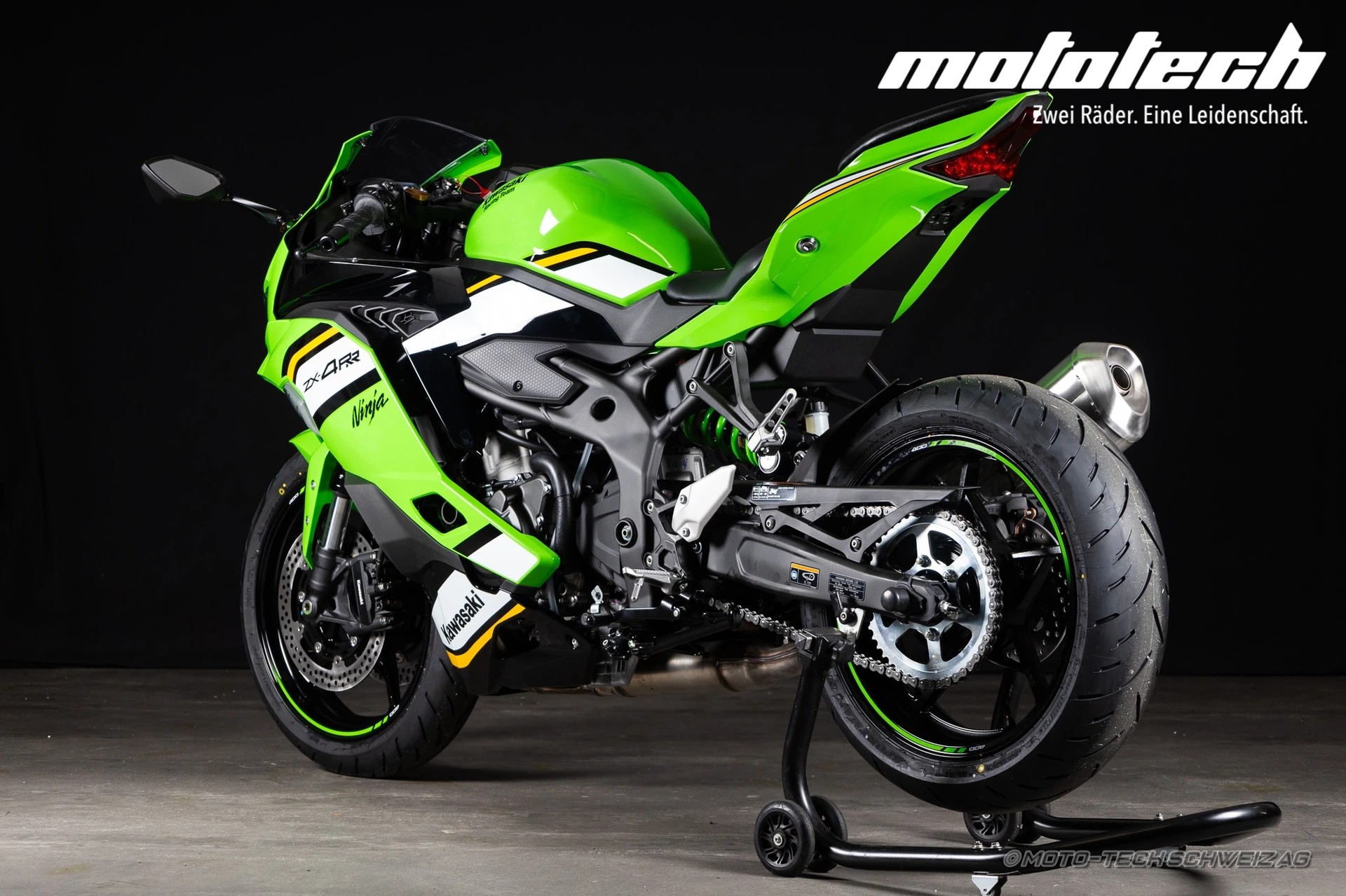 KAWASAKI Ninja ZX-4RR MY25 (35kW)-showroom-element-3