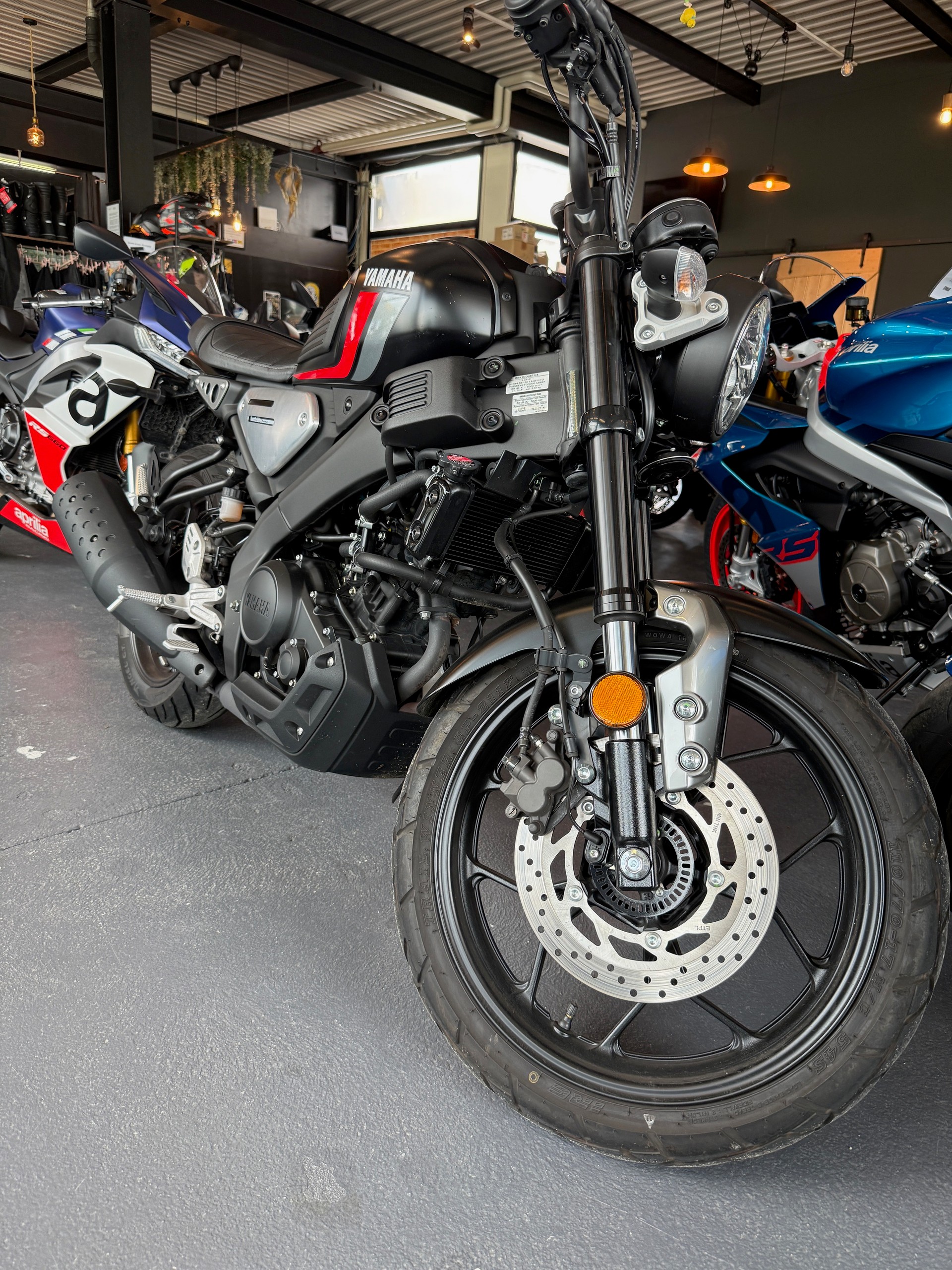 YAMAHA XSR 125