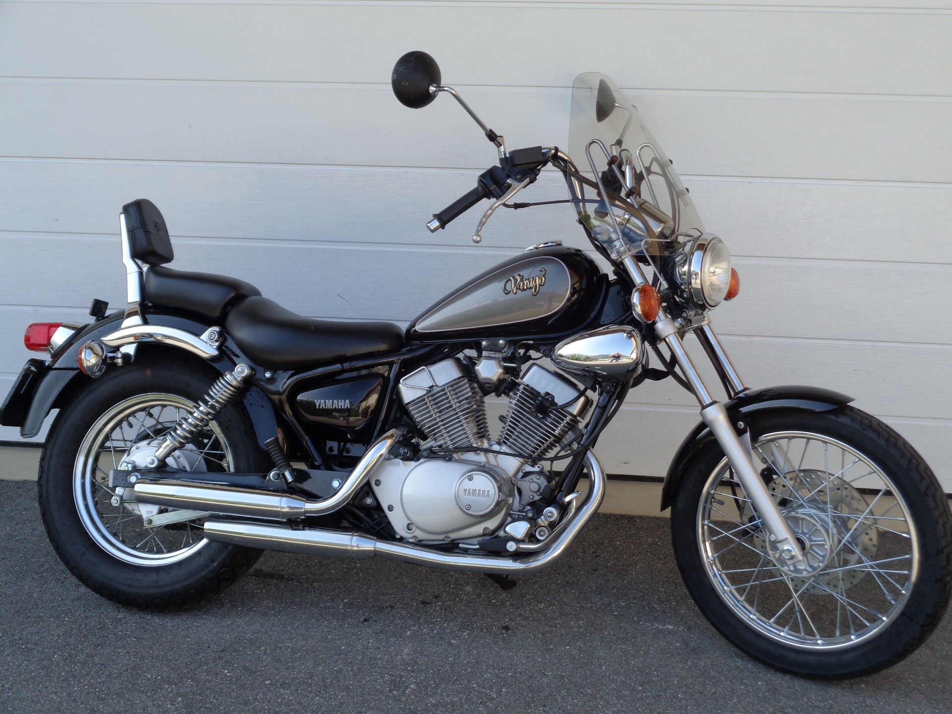 YAMAHA XV 125 Virago-image-0