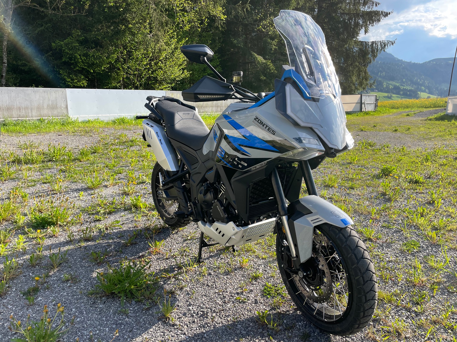ZONTES F