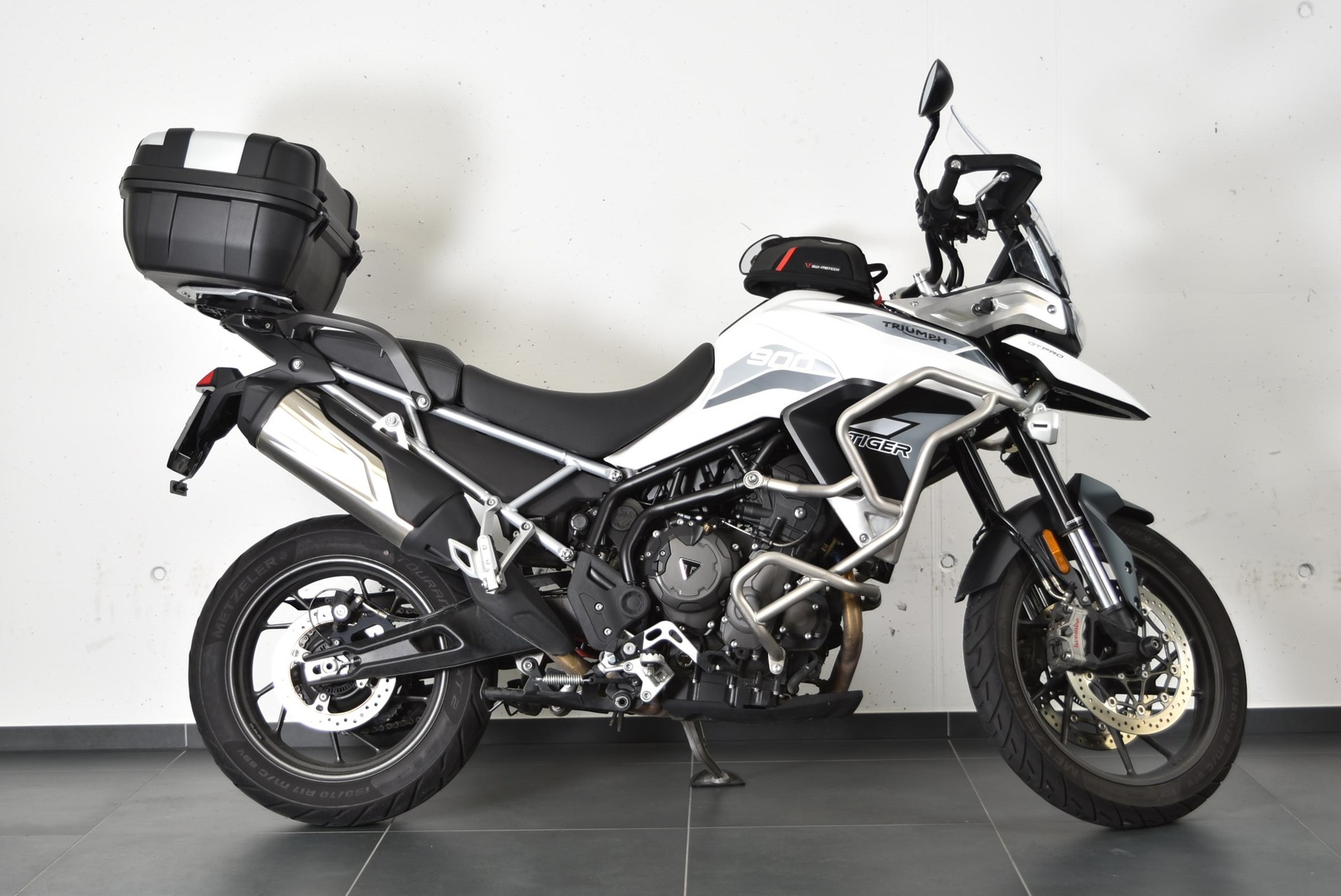 TRIUMPH Tiger 900 GT PRO-showroom-element-3