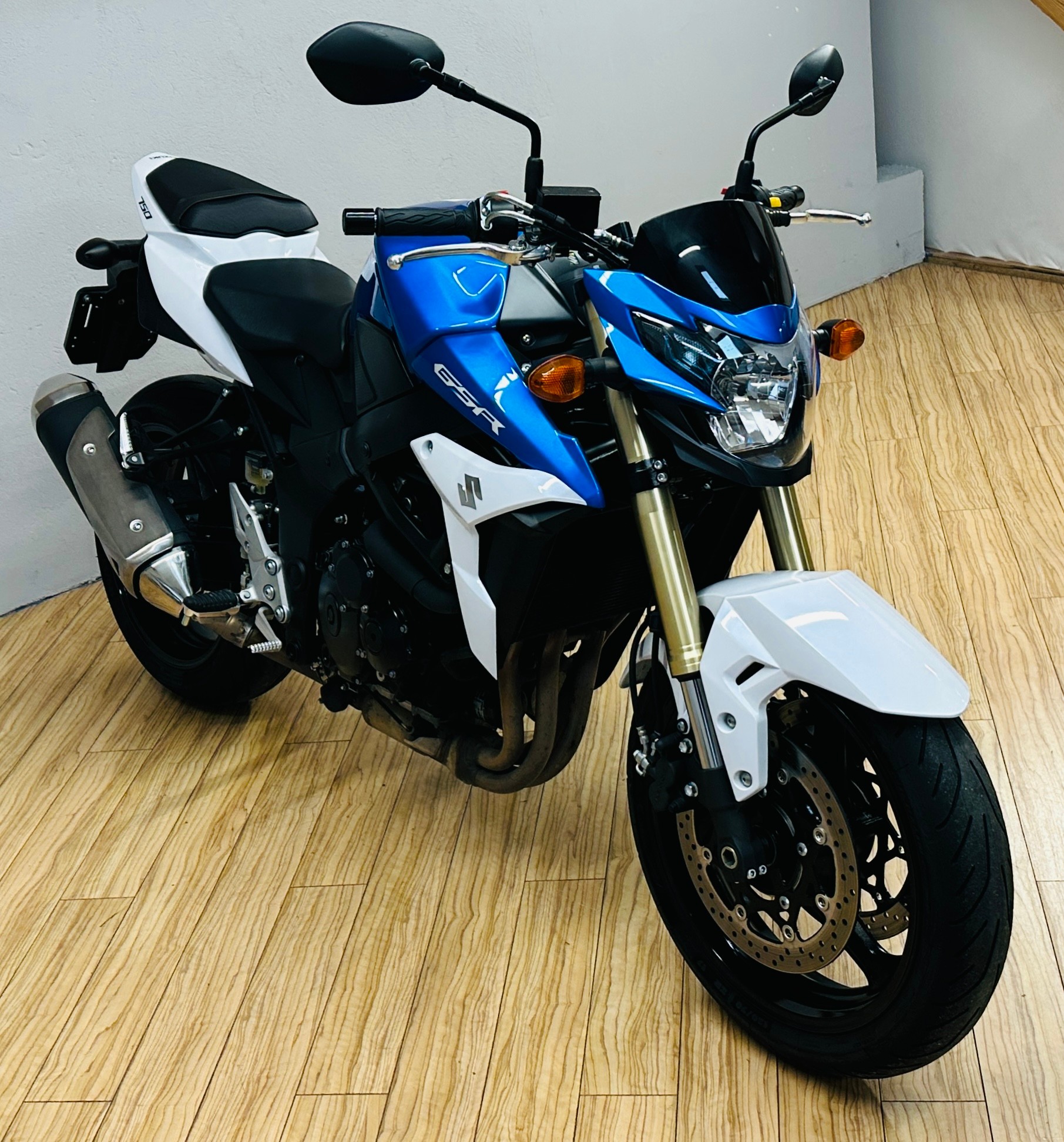 SUZUKI GSR 750 ABS (35kW)