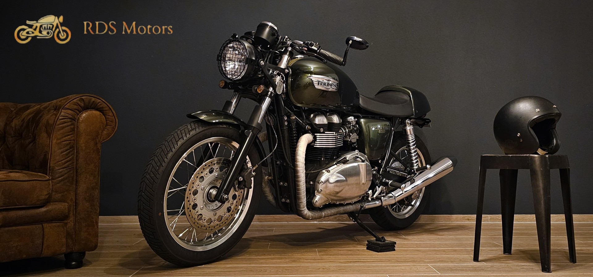 TRIUMPH Thruxton 900 i-showroom-element-3