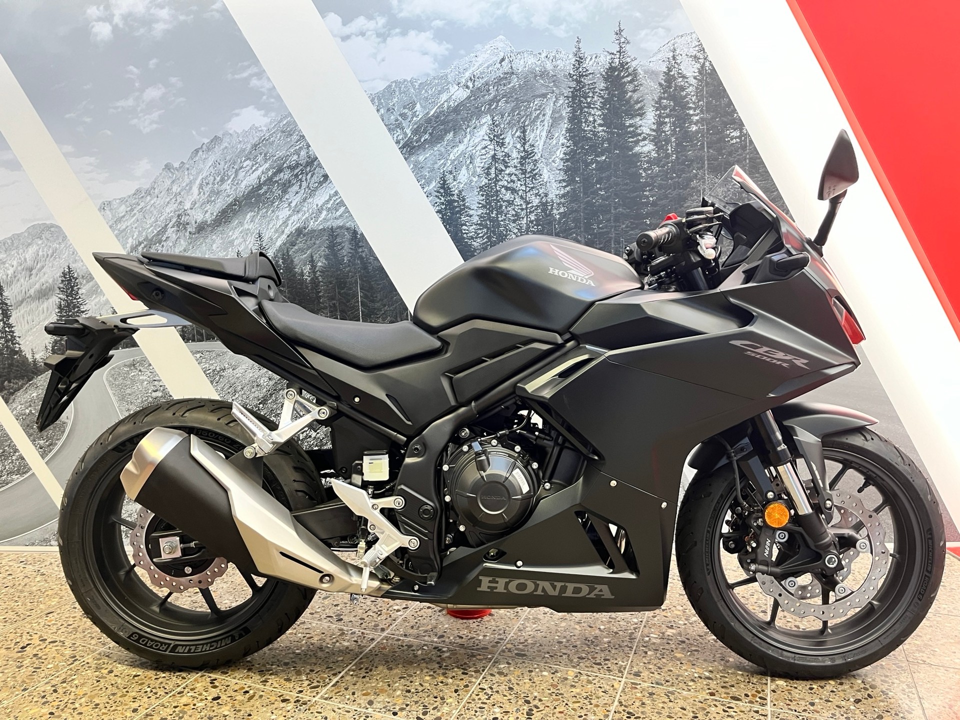 HONDA CBR 500 RA (35kW) ABS TC-image-0
