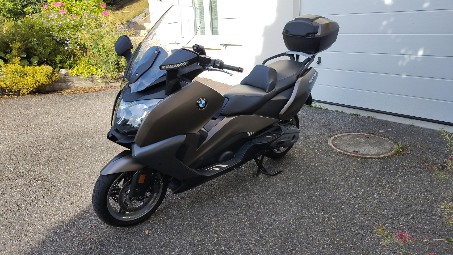 BMW C 650 GT ABS-image-1