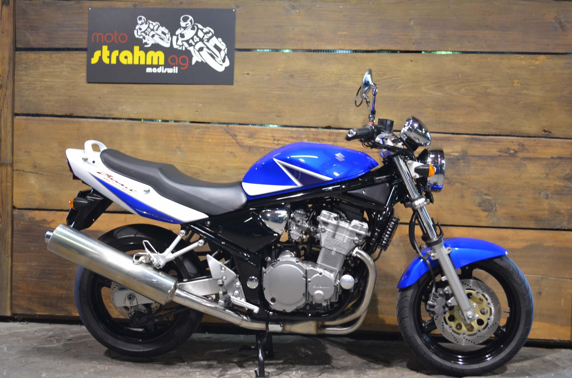 SUZUKI GSF600U Bandit