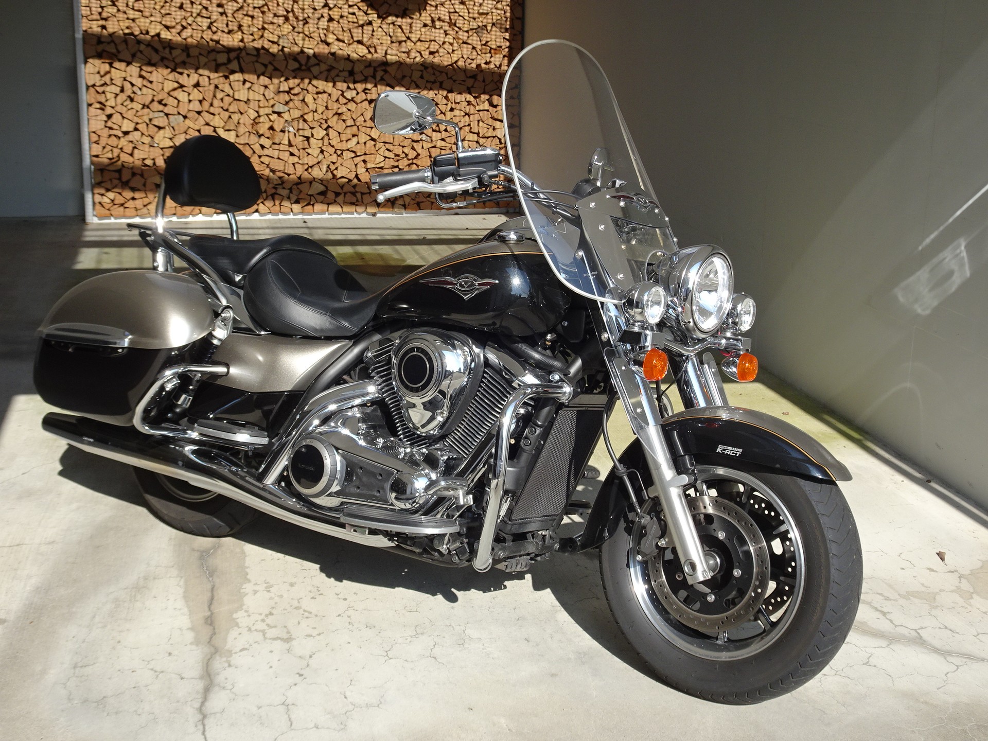 KAWASAKI VN 1700 Nomad ABS