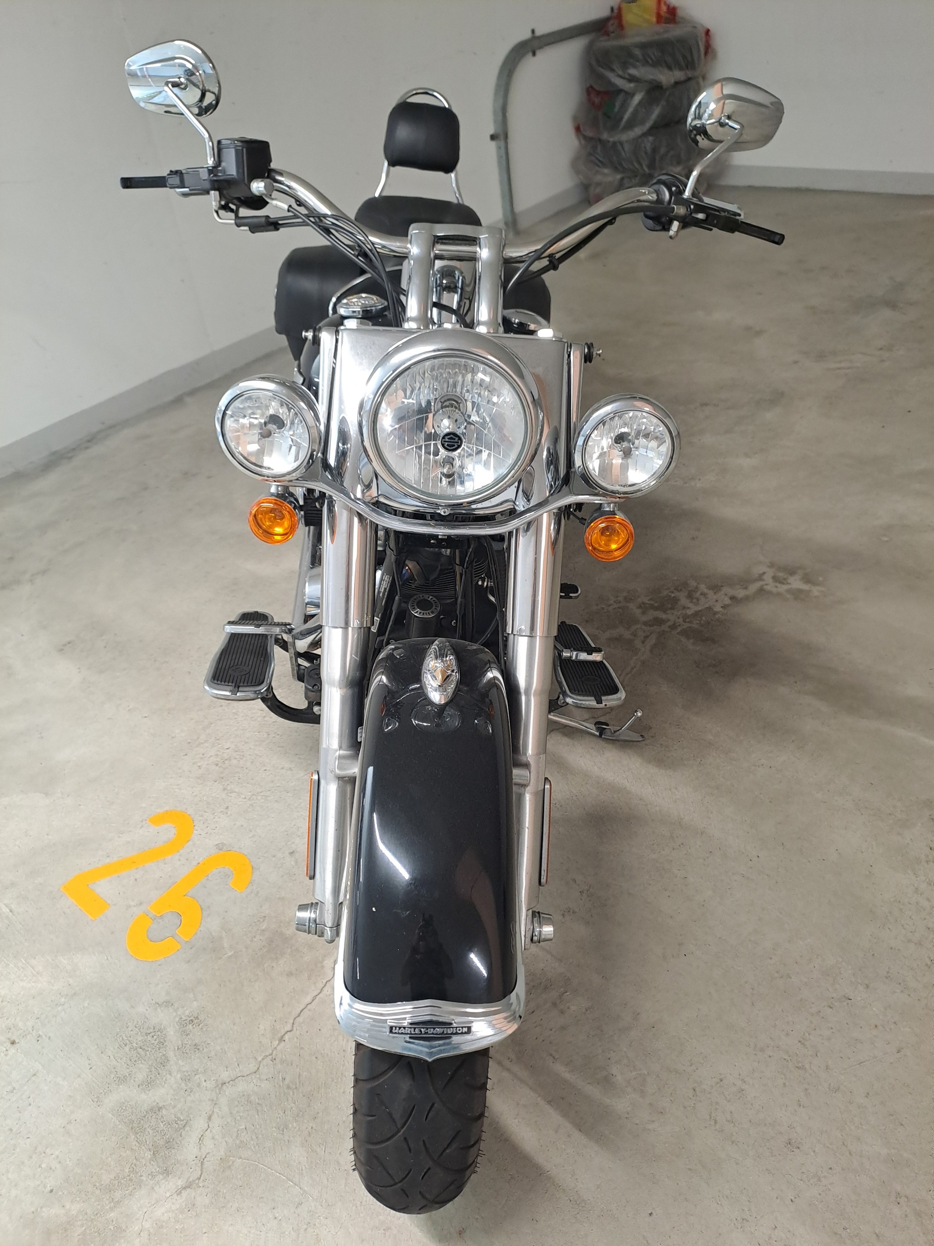 HARLEY-DAVIDSON FLSTN Softail Deluxe ABS-image-2