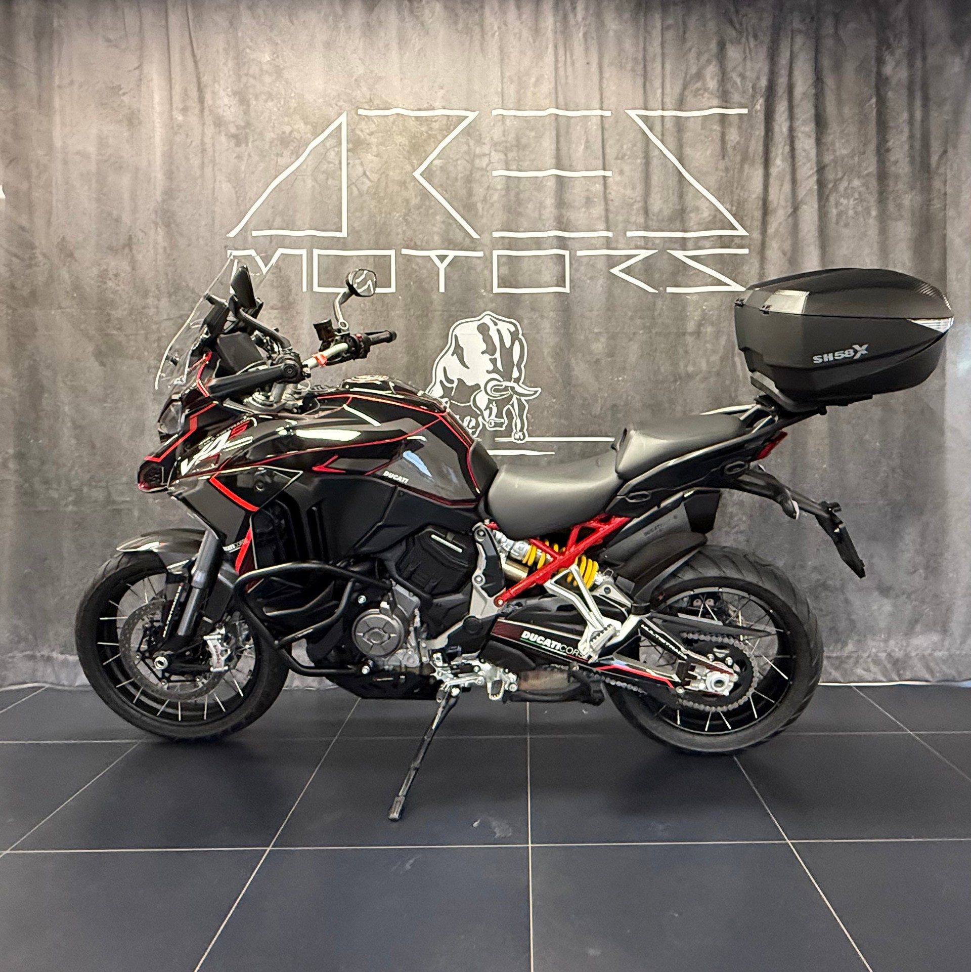 DUCATI Multistrada V4 S Full-showroom-element-2