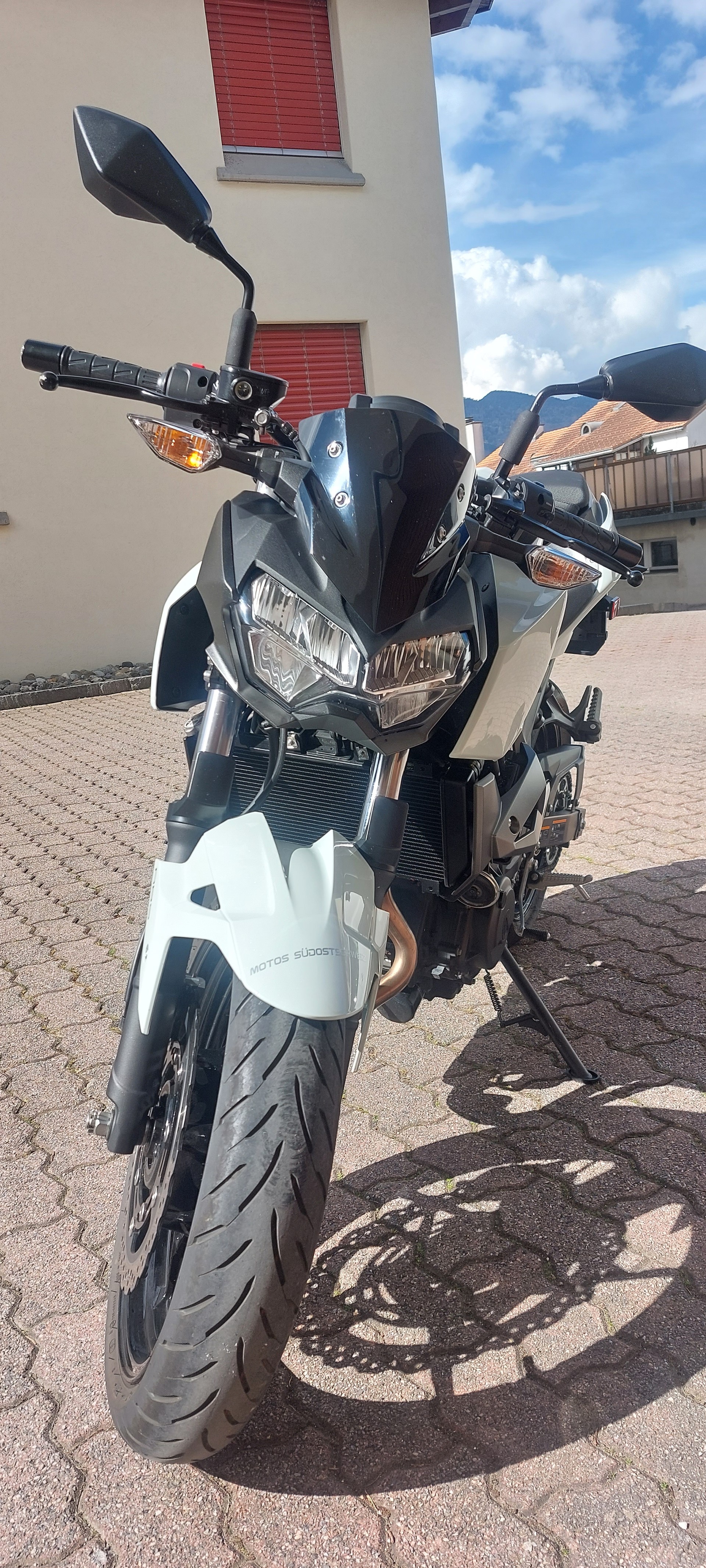 KAWASAKI Z 400