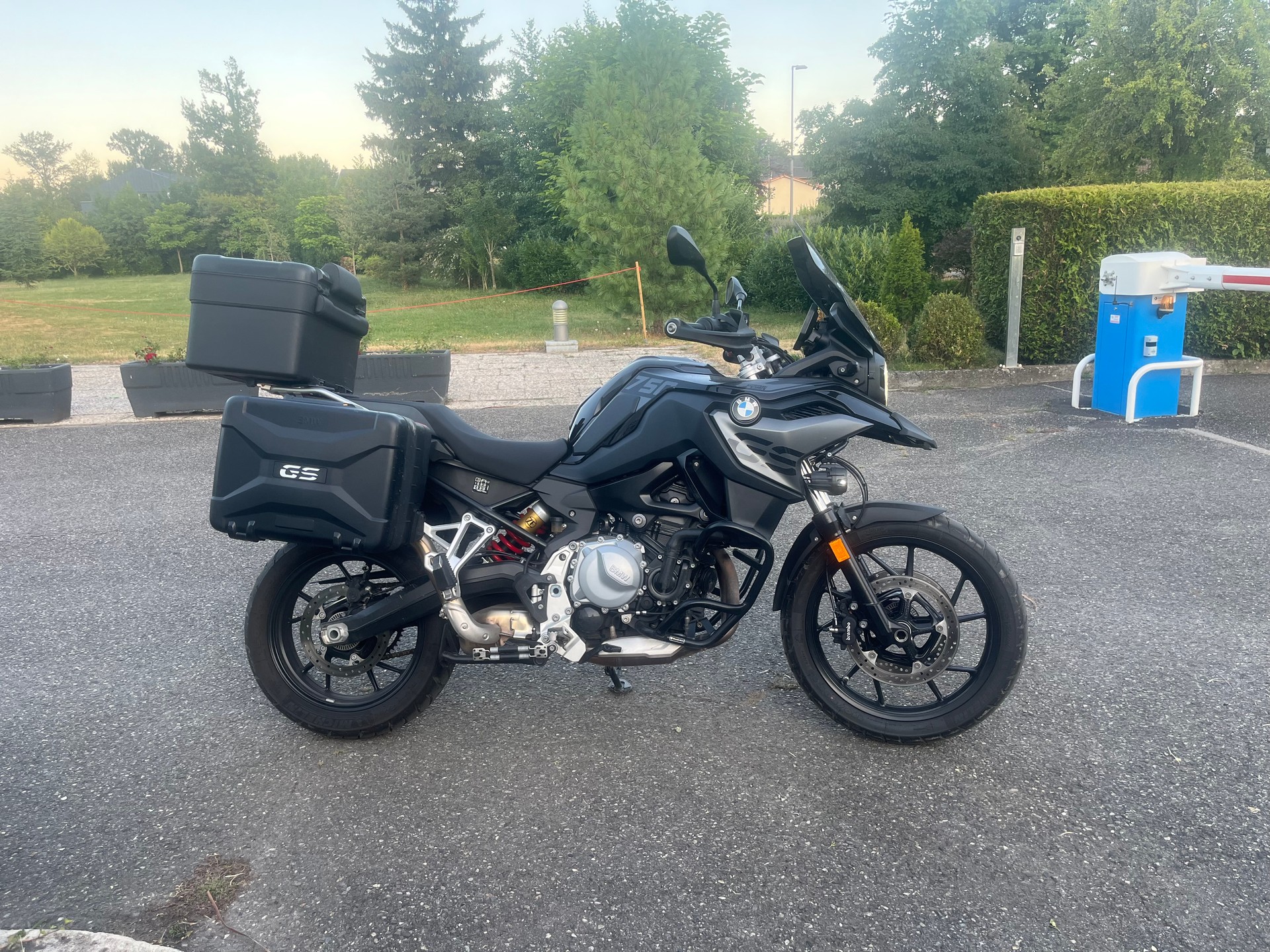 BMW F 750 GS (35kW)-image-0