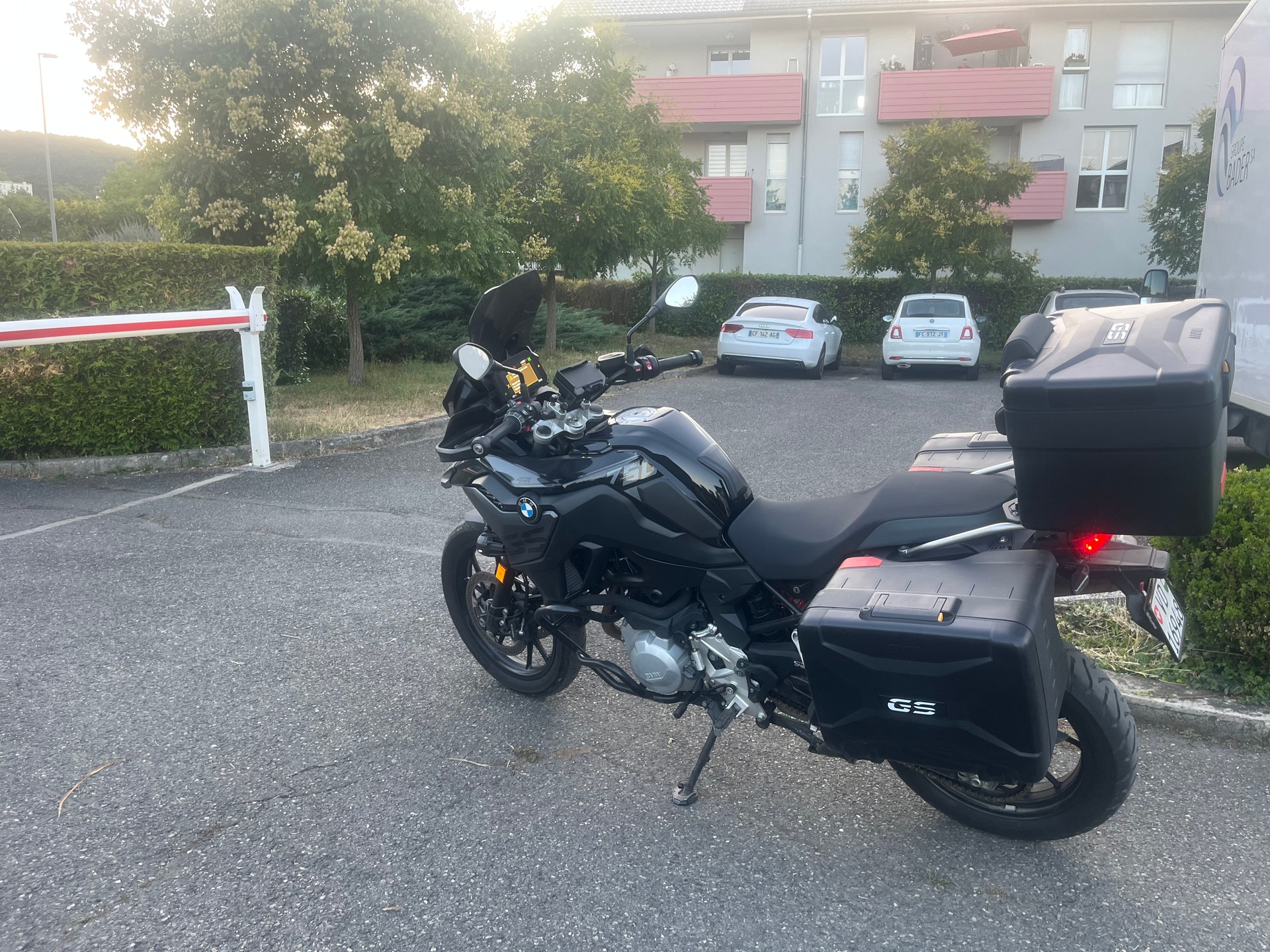BMW F 750 GS (35kW)-image-2