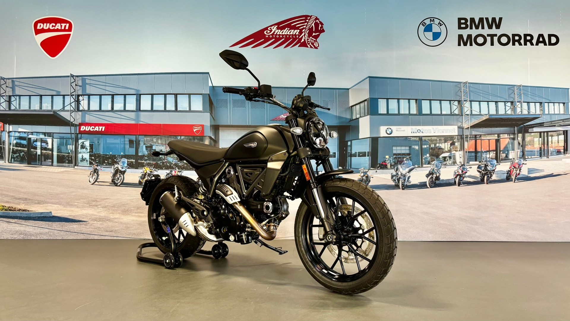 DUCATI SCRAMBLER 800 Icon Dark