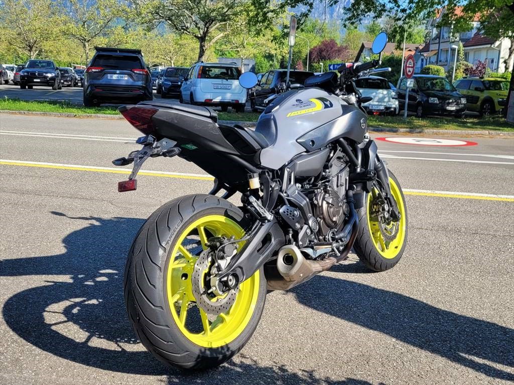 YAMAHA MT-07 ABS-image-2
