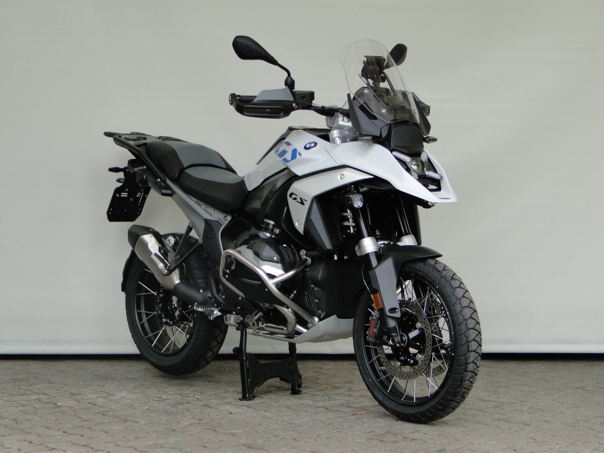 BMW R 1300 GS ASA Enduro-Paket Pro-showroom-element-2