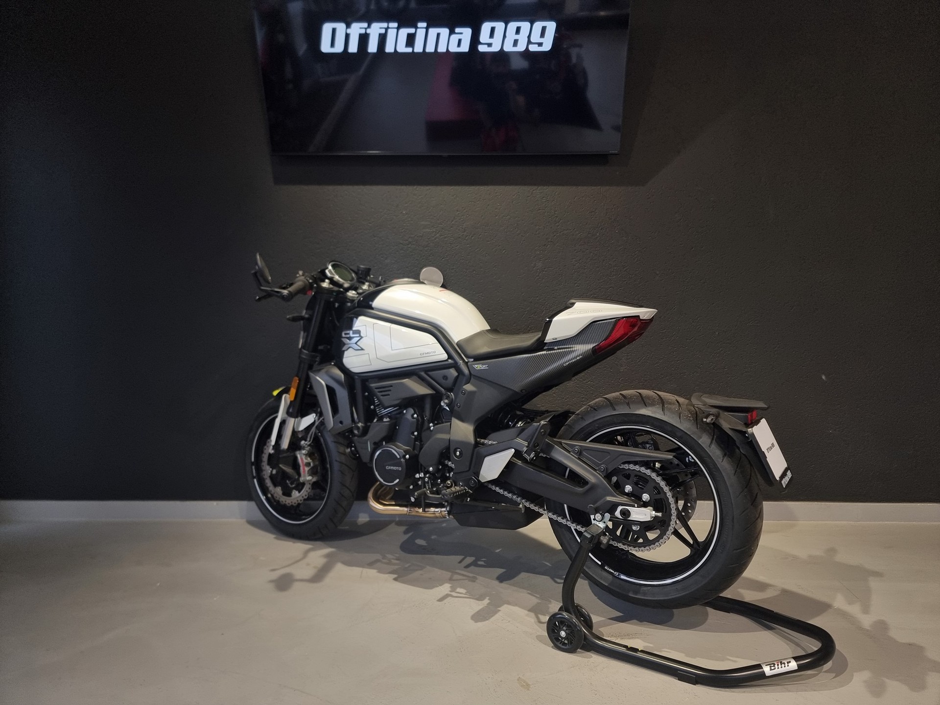 CF MOTO CL-X 700 Sport-showroom-element-2