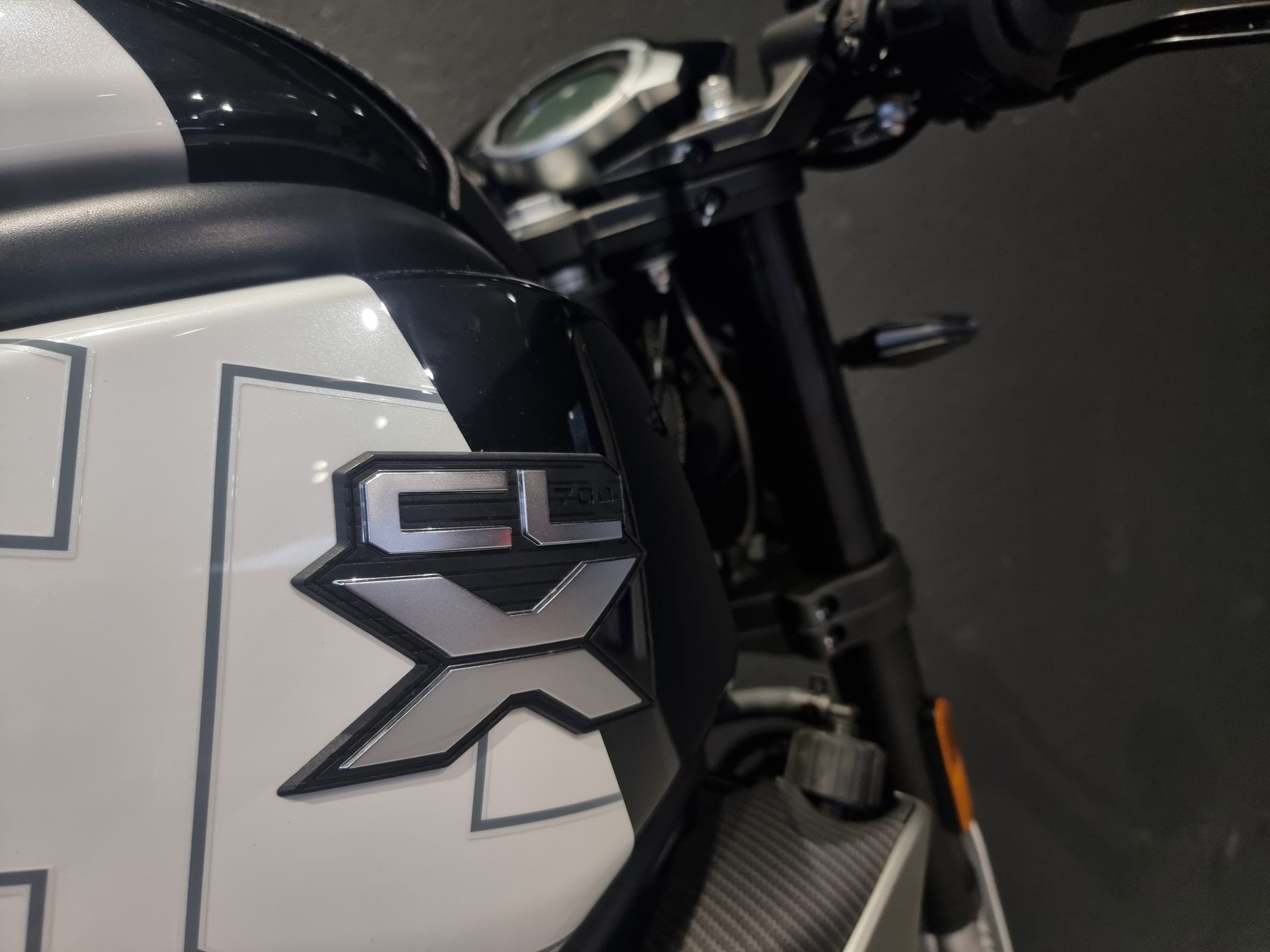 CF MOTO CL-X 700 Sport-image-12