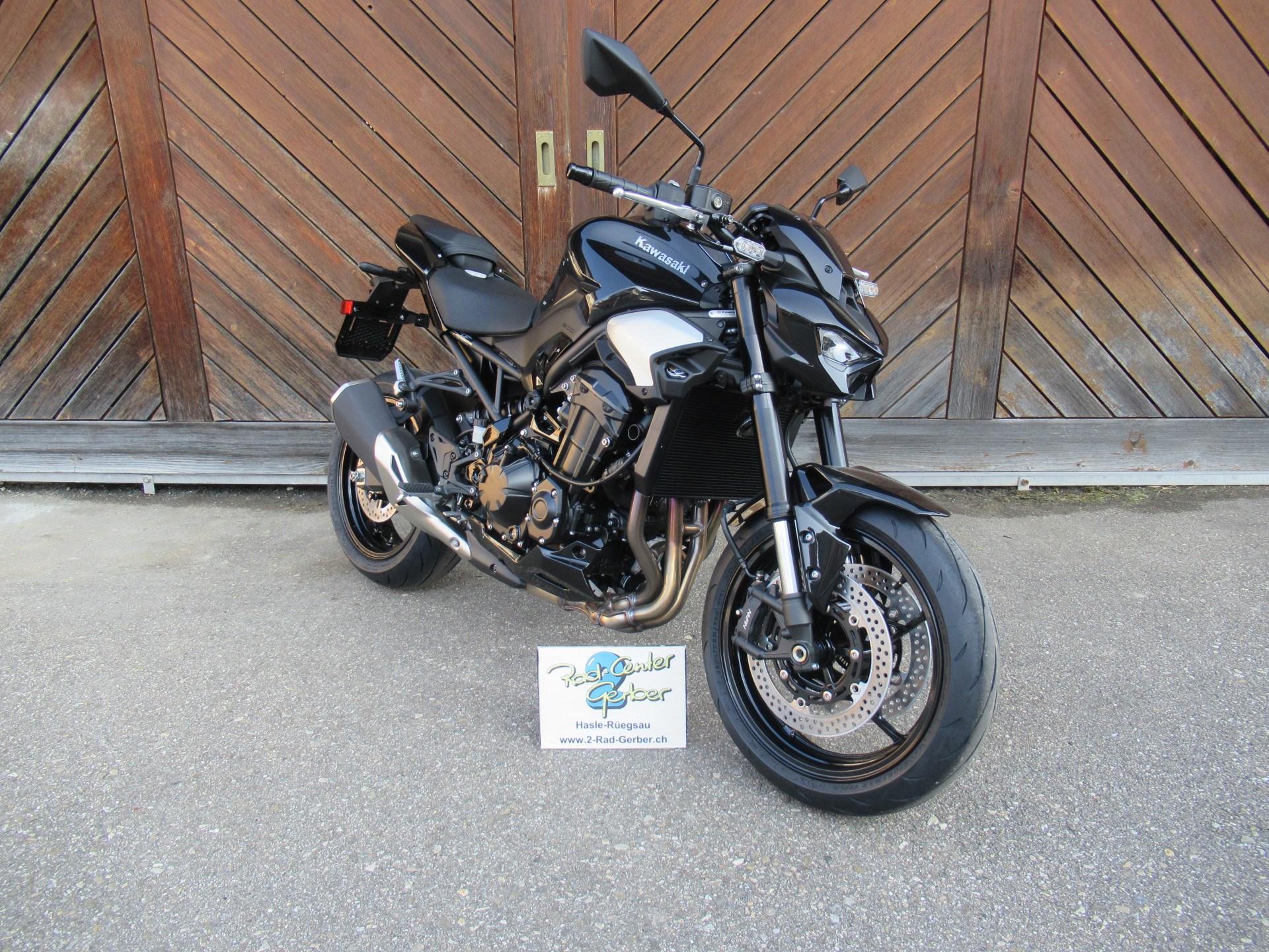 KAWASAKI Z 900