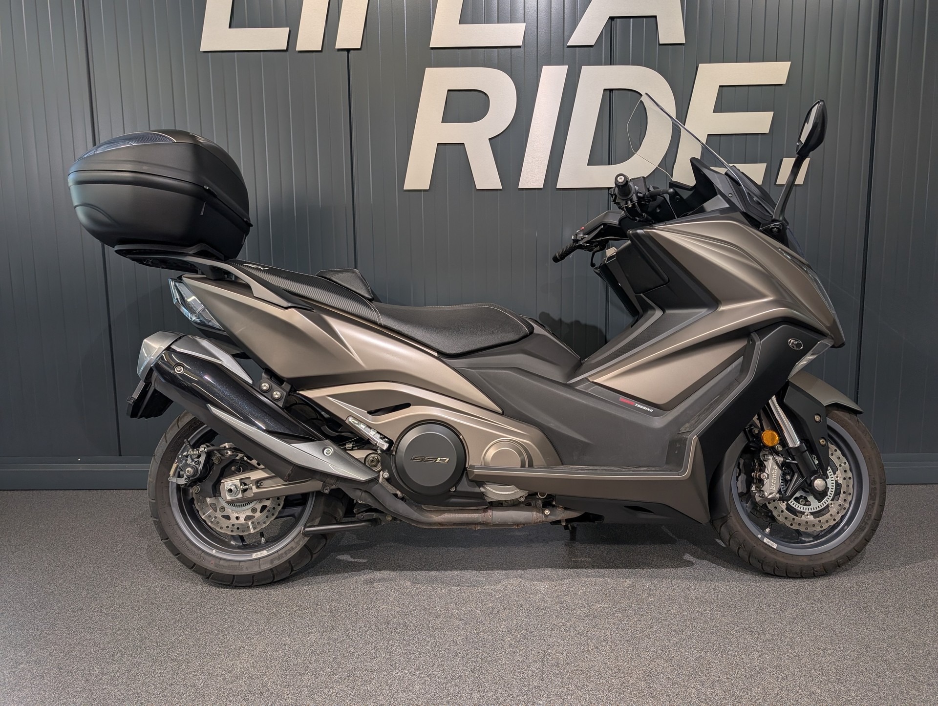 KYMCO AK 550i ETS