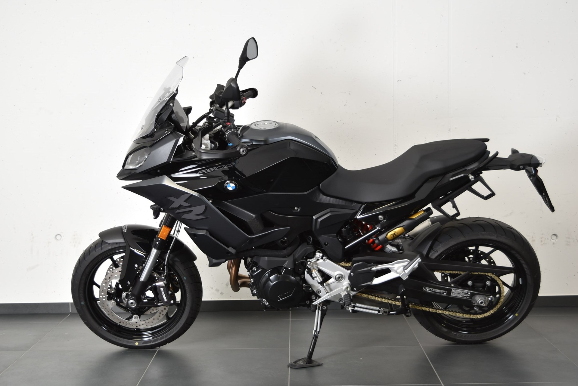 BMW F 900 XR