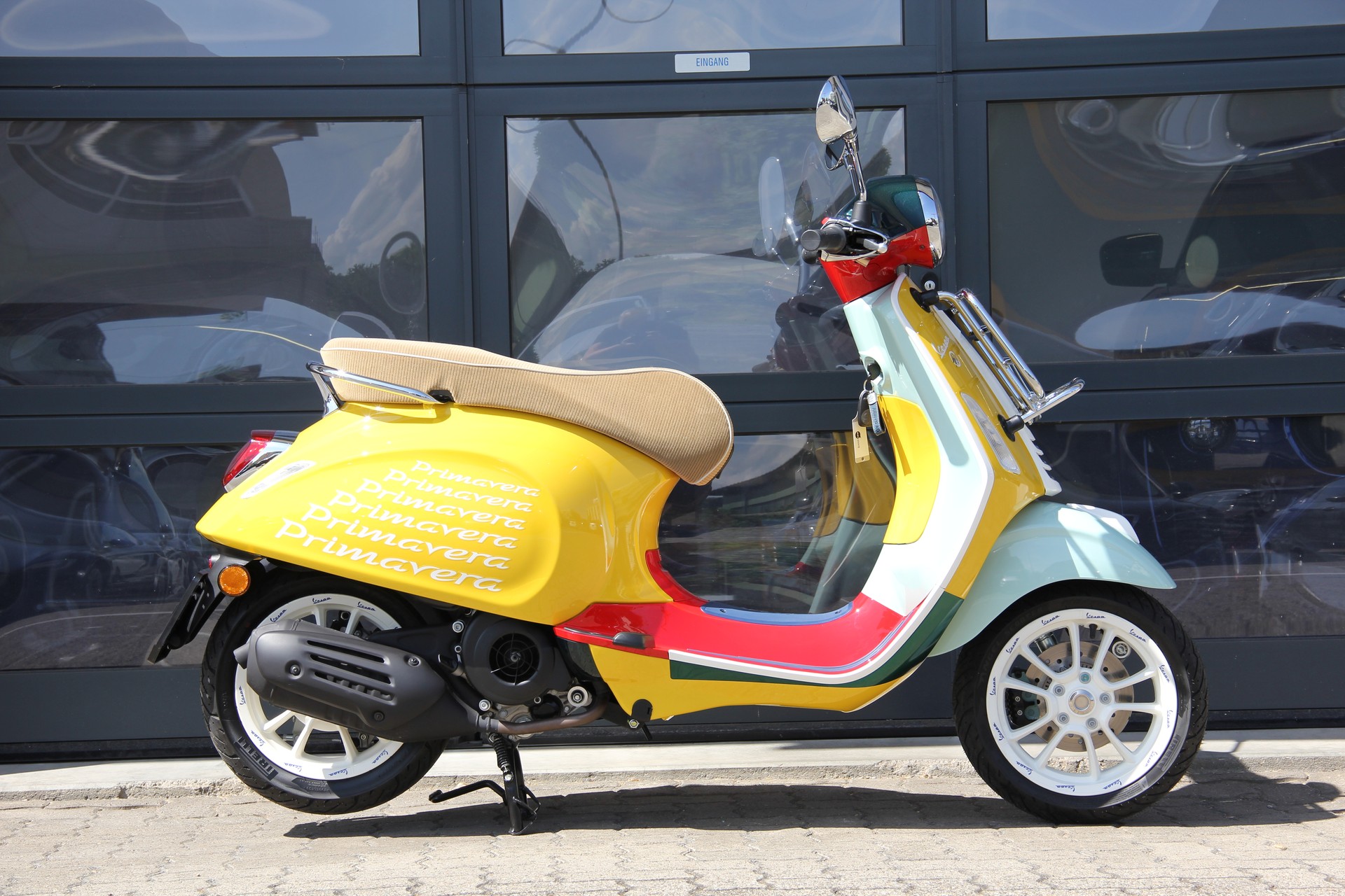 PIAGGIO Vespa 125 Primavera Wotherspoon