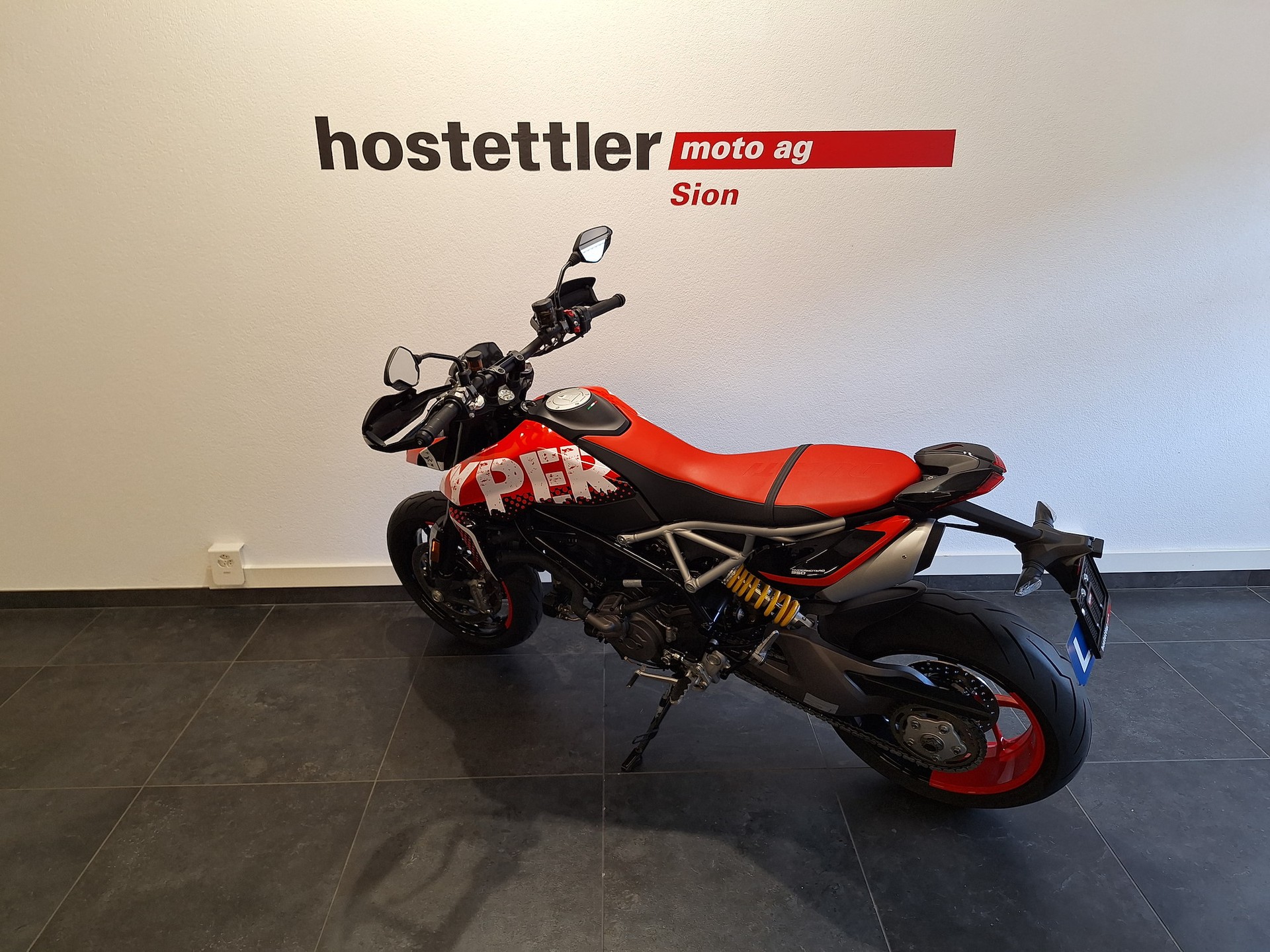 DUCATI HYPERMOTARD 950-image-4