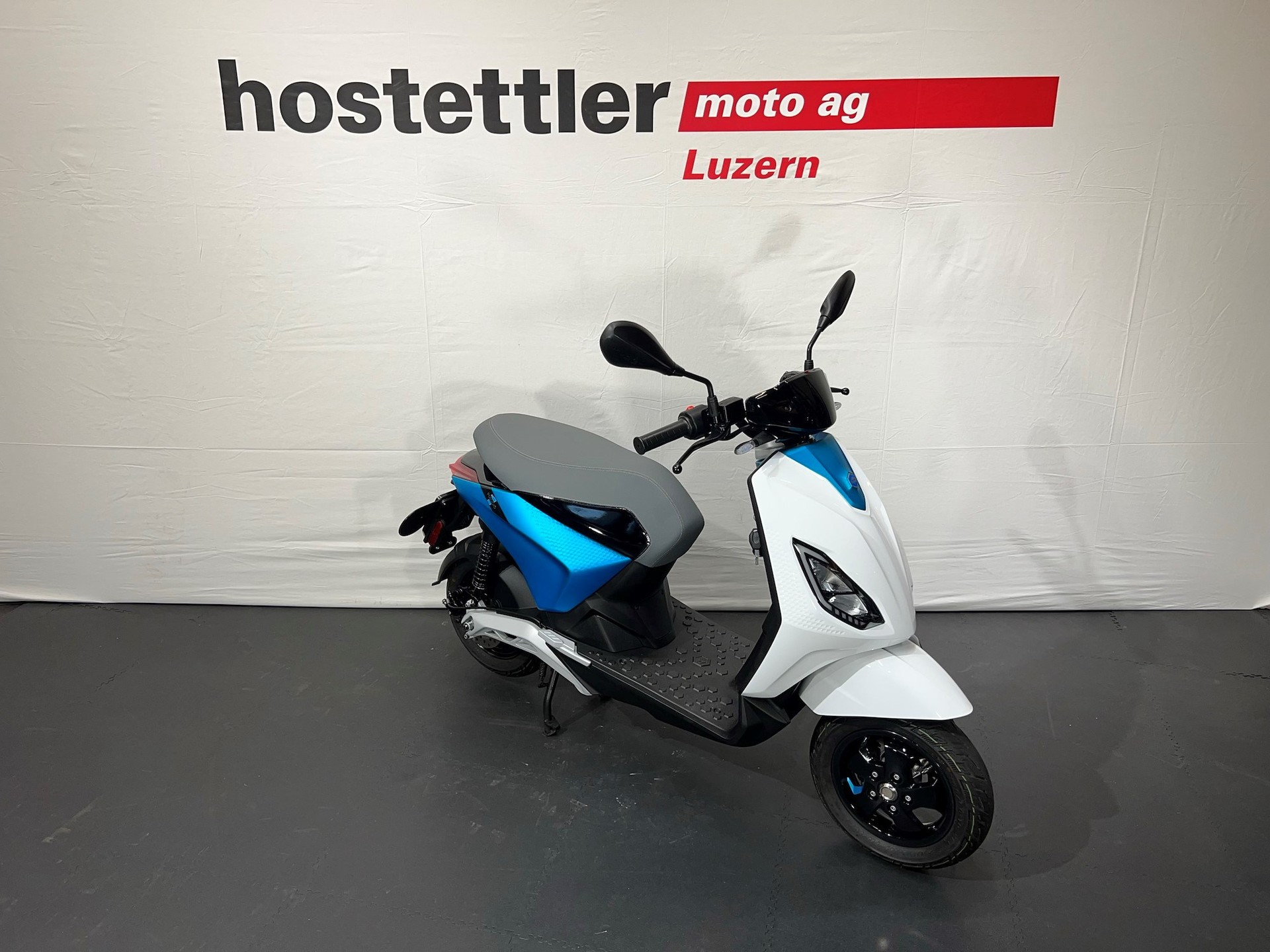 PIAGGIO 1 Active