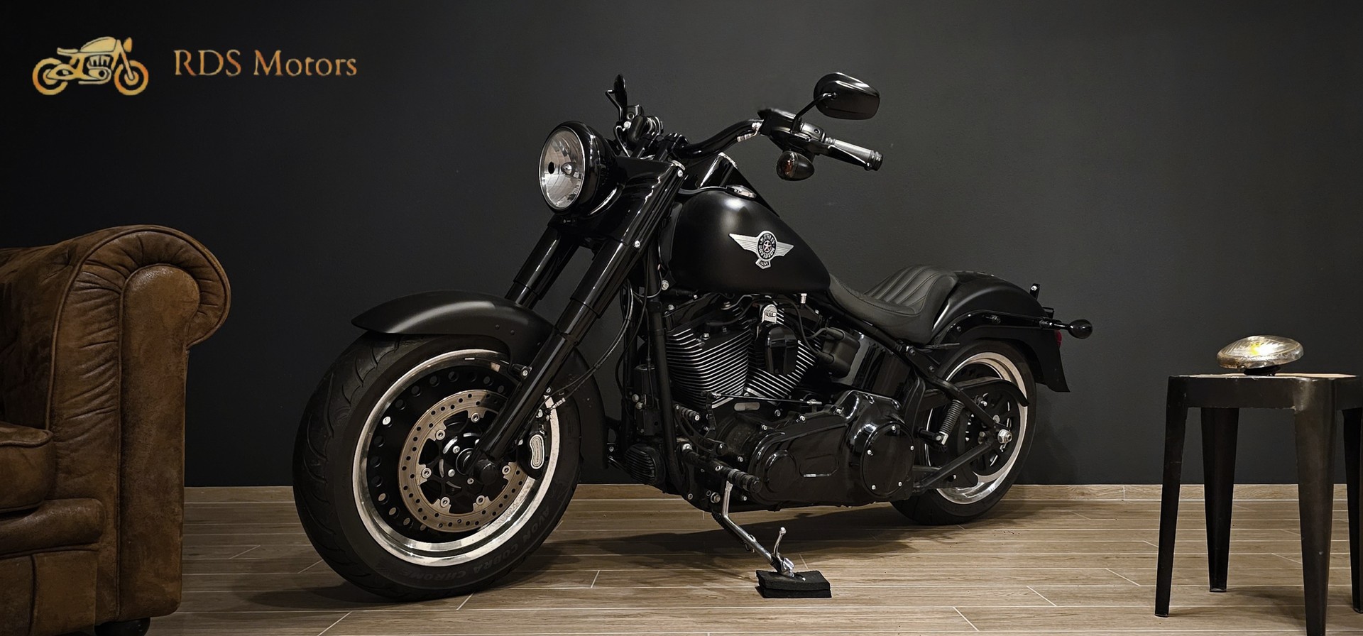 HARLEY-DAVIDSON FLSTFBS Fat Boy S Special ABS-showroom-element-3