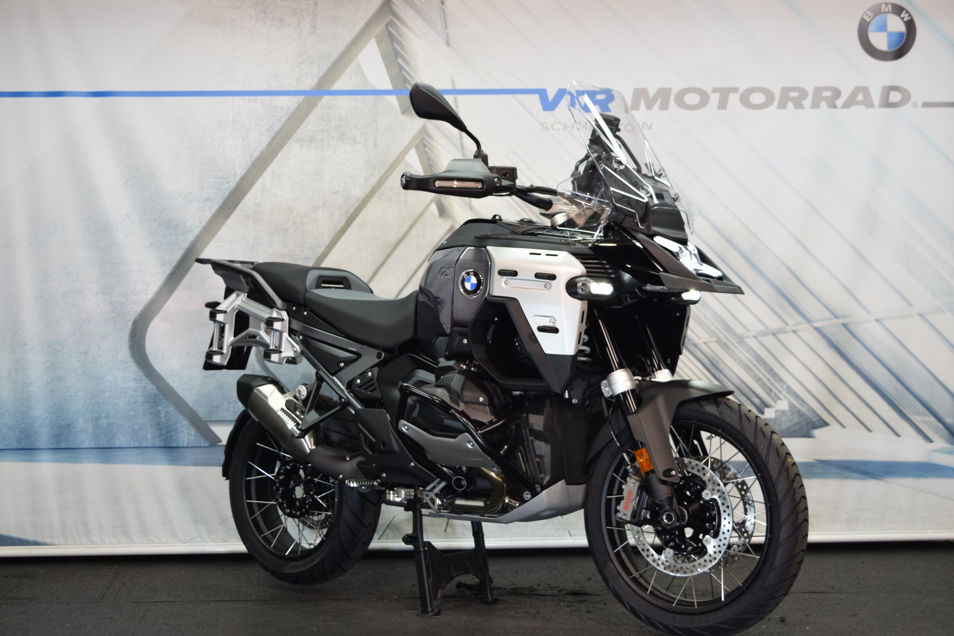 BMW R 1300 GS Adventure ASA Triple Black - Vollausstattung-image-0