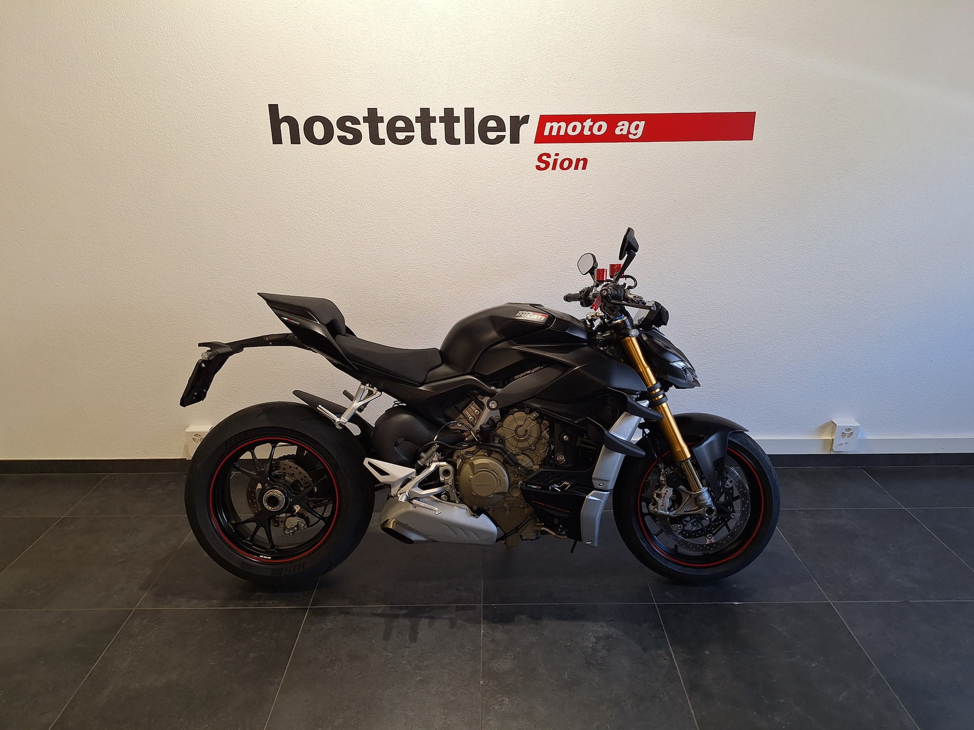 DUCATI Streetfighter V4 S-image-4