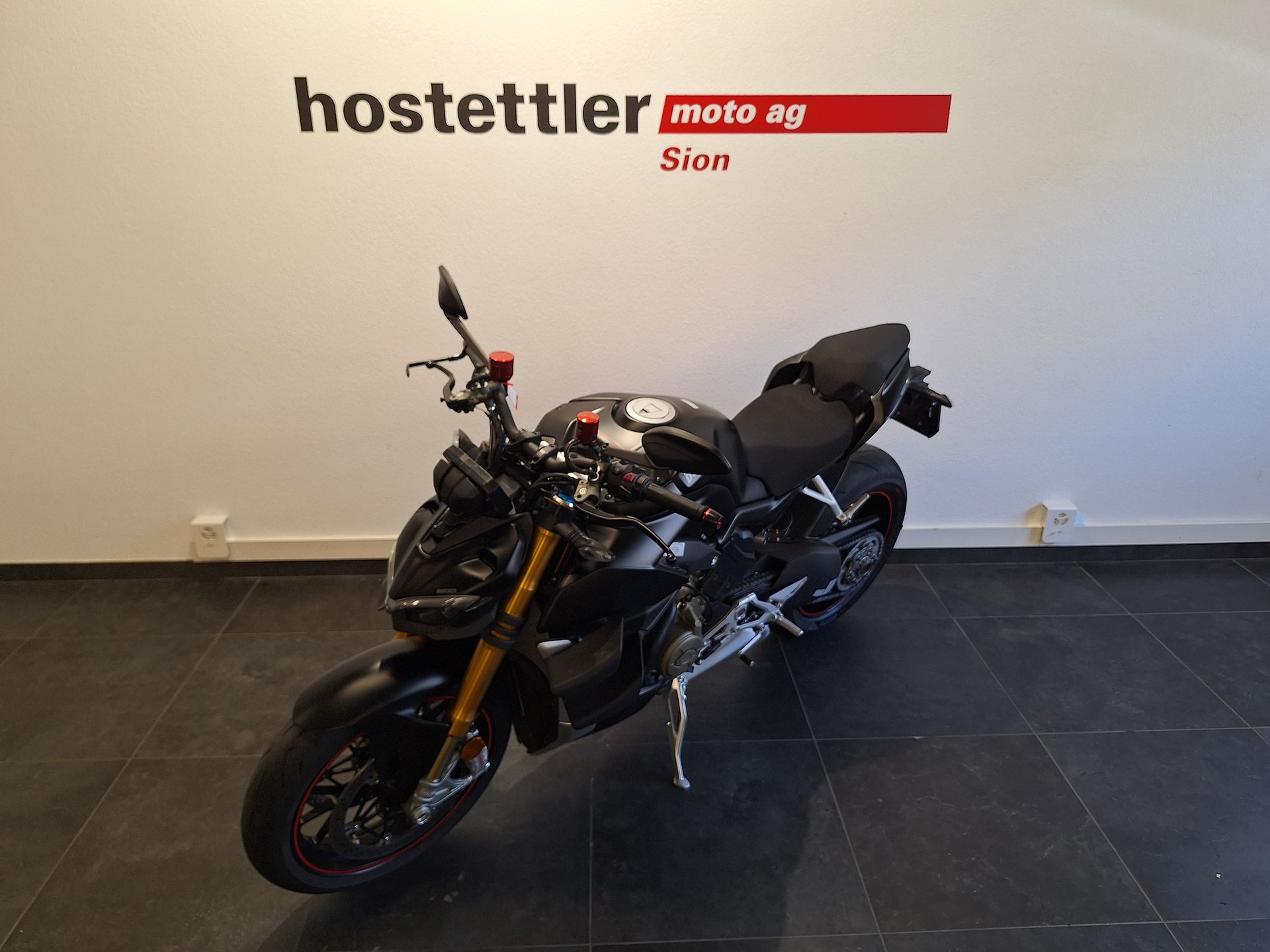DUCATI Streetfighter V4 S-image-6
