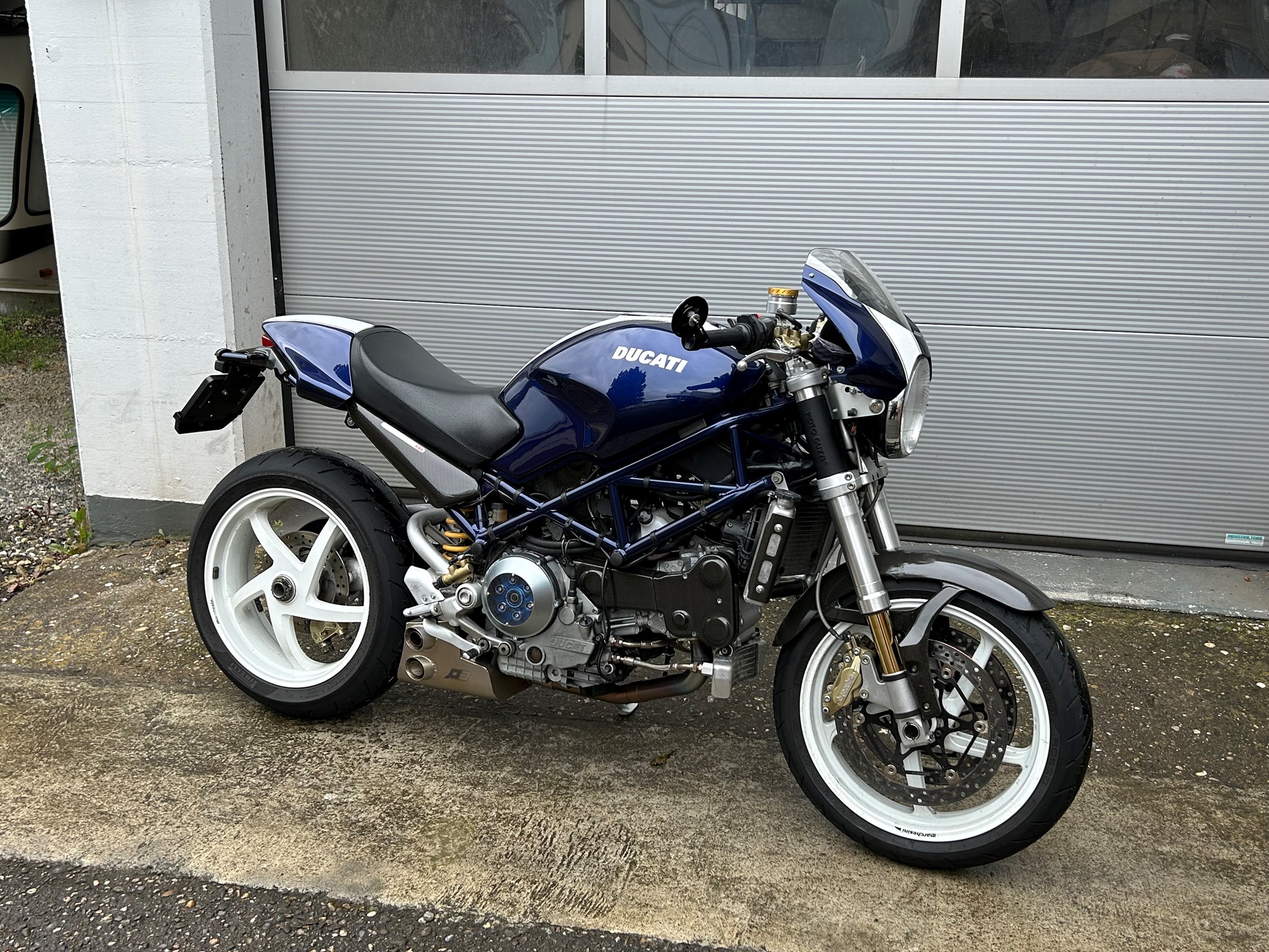 Ducati monster deals 1000 dark