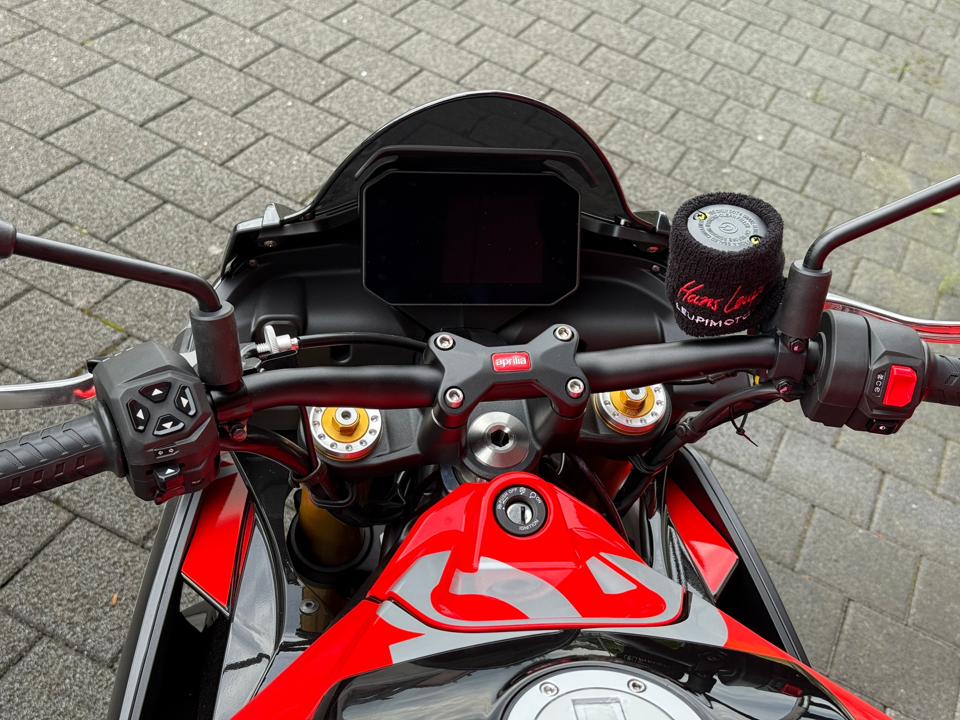 APRILIA Tuono 660 E5+ Factory (70kW)-image-9