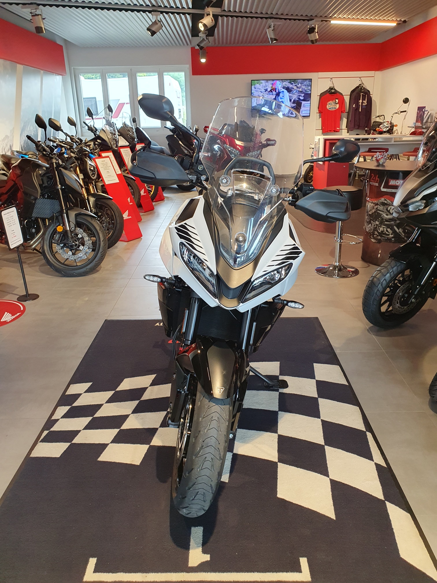 TRIUMPH Tiger 660 Sport-image-1